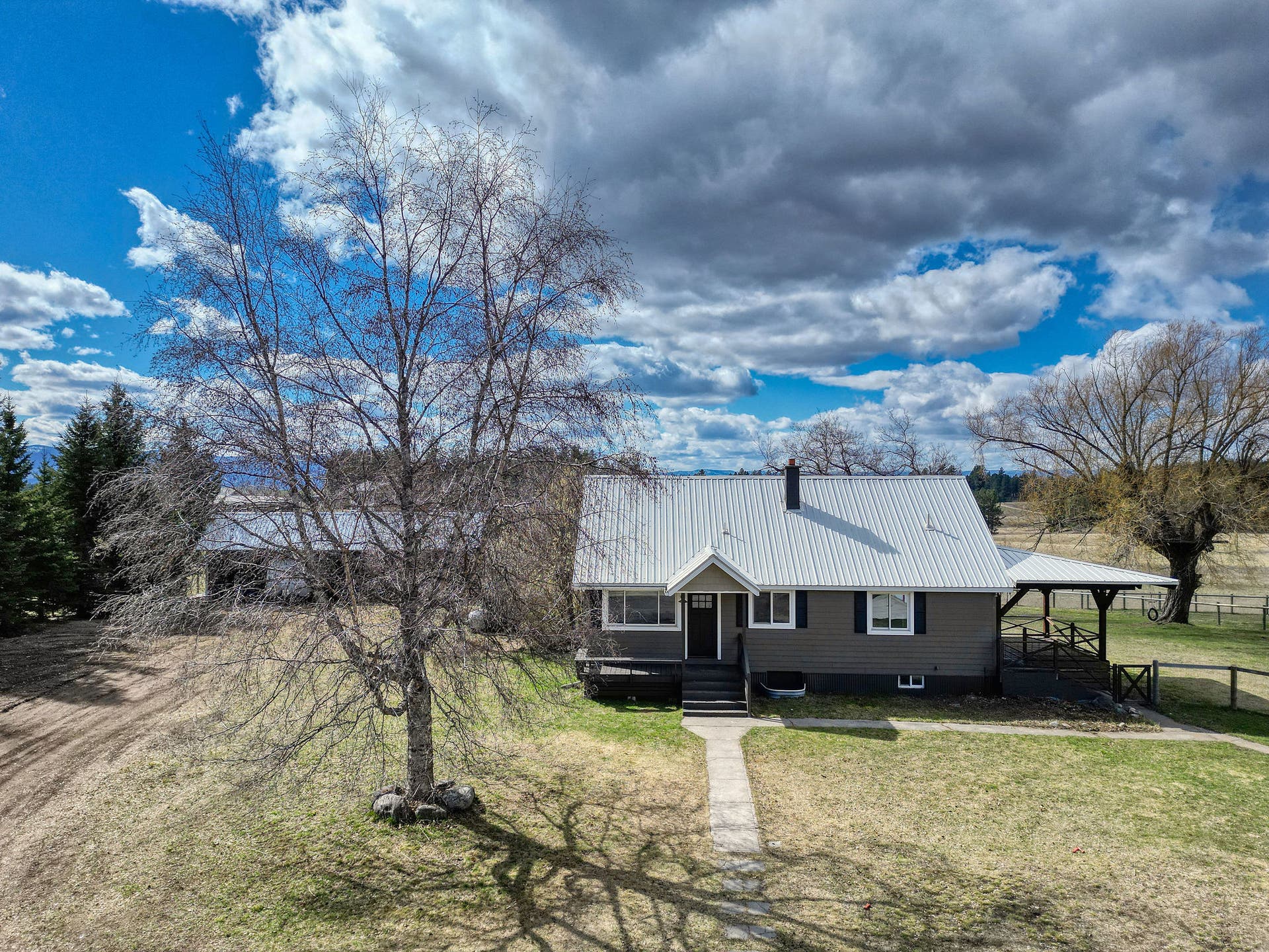 170 Kohler Lake Lane, Kalispell, MT 59901 Front of home