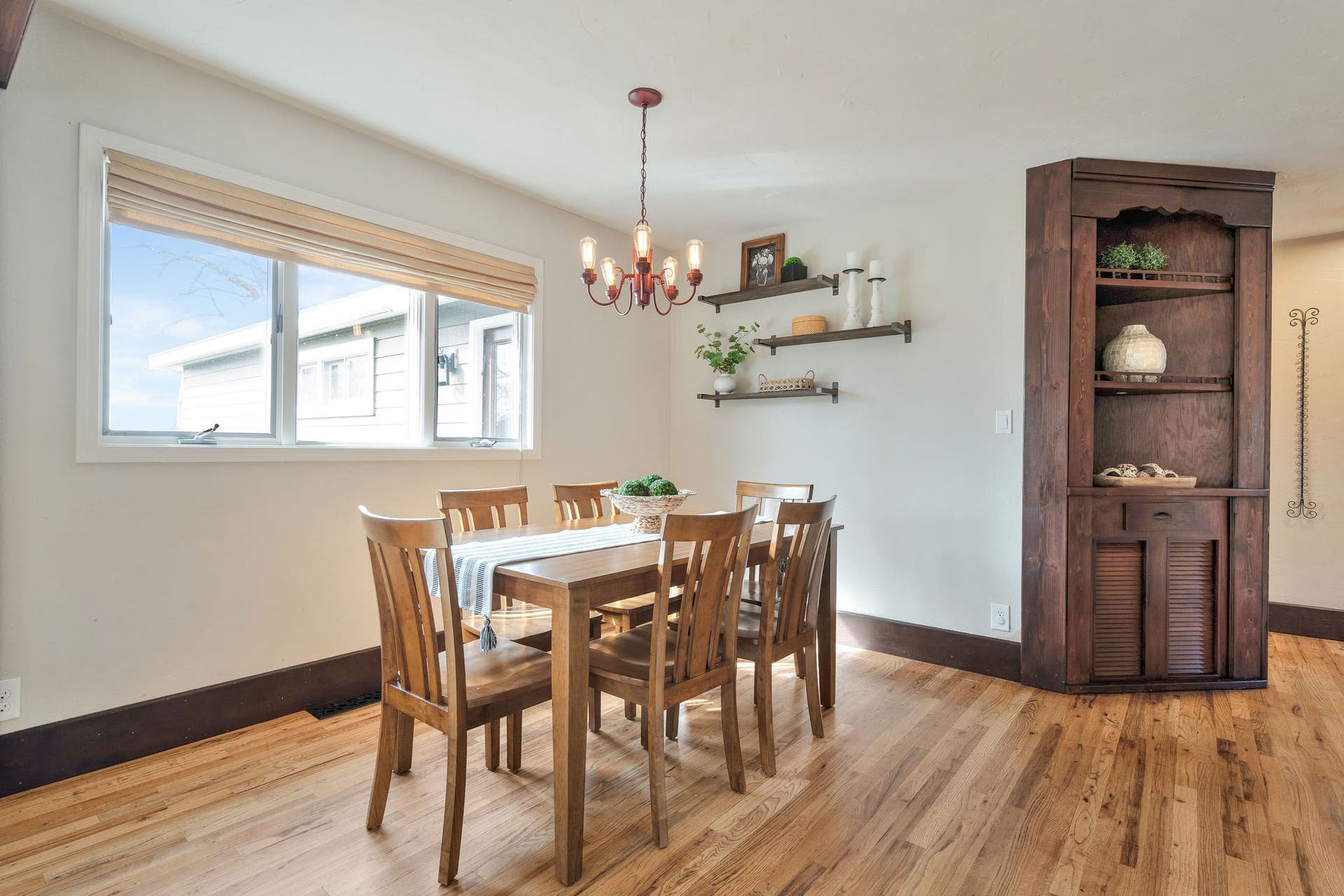 170 Kohler Lake Lane, Kalispell, MT 59901 Dining area,Open Floor plan