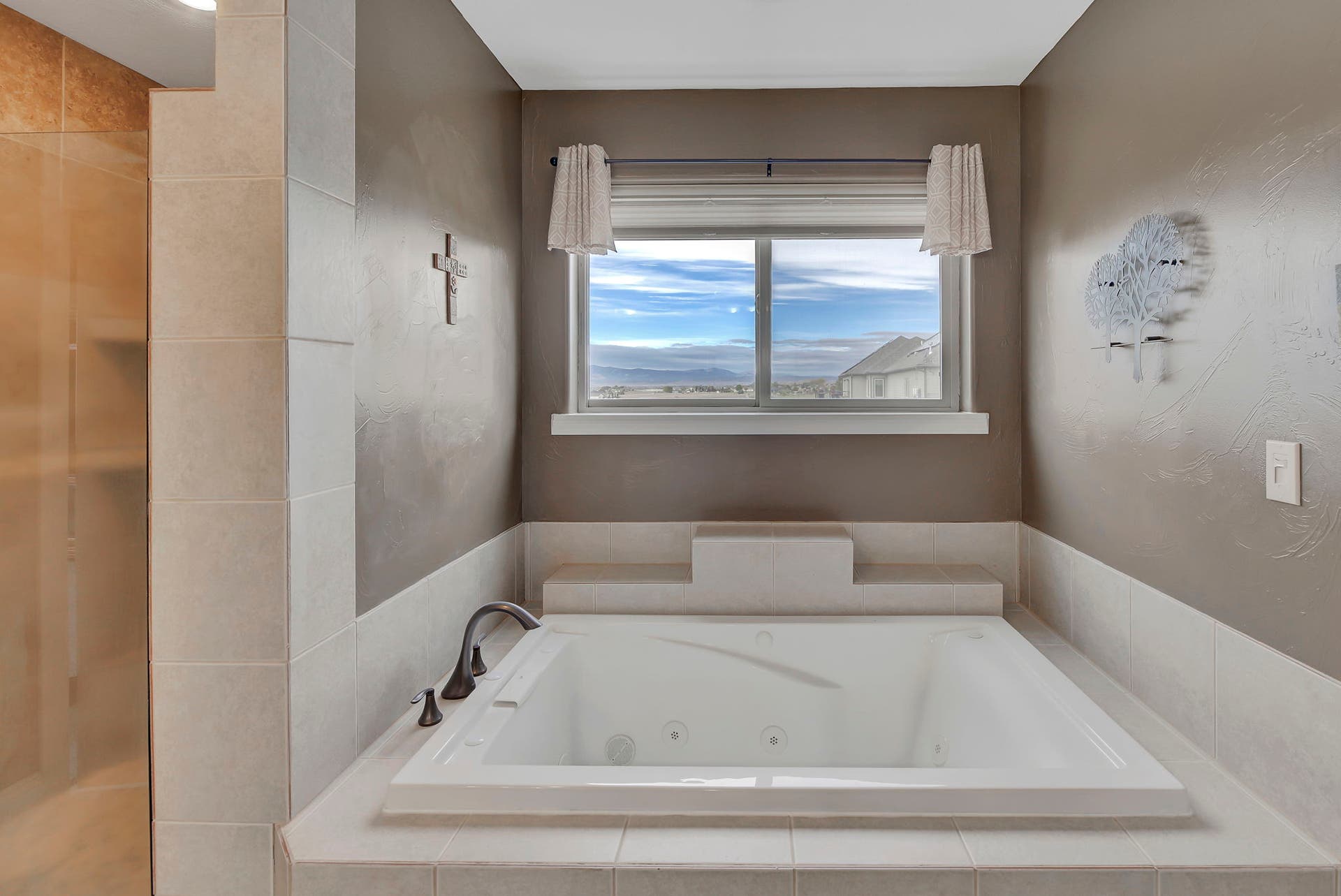 3313 Arabian Road, Helena, MT 59602
