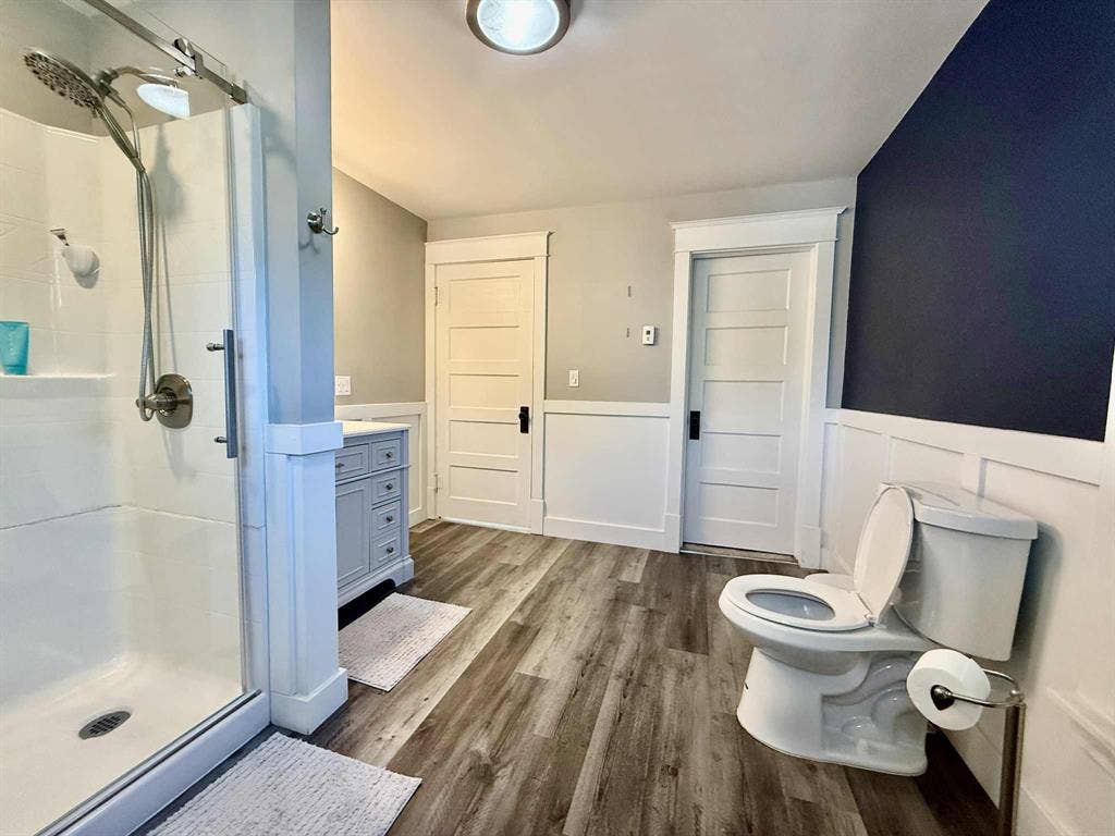Main floor bathroom