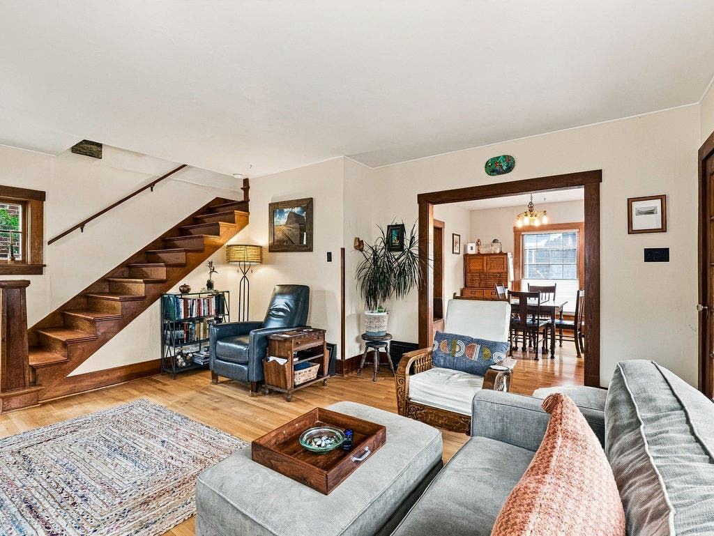 220 Adams Street, Helena, MT 59601 220 Adams Street, Helena, MT 59601