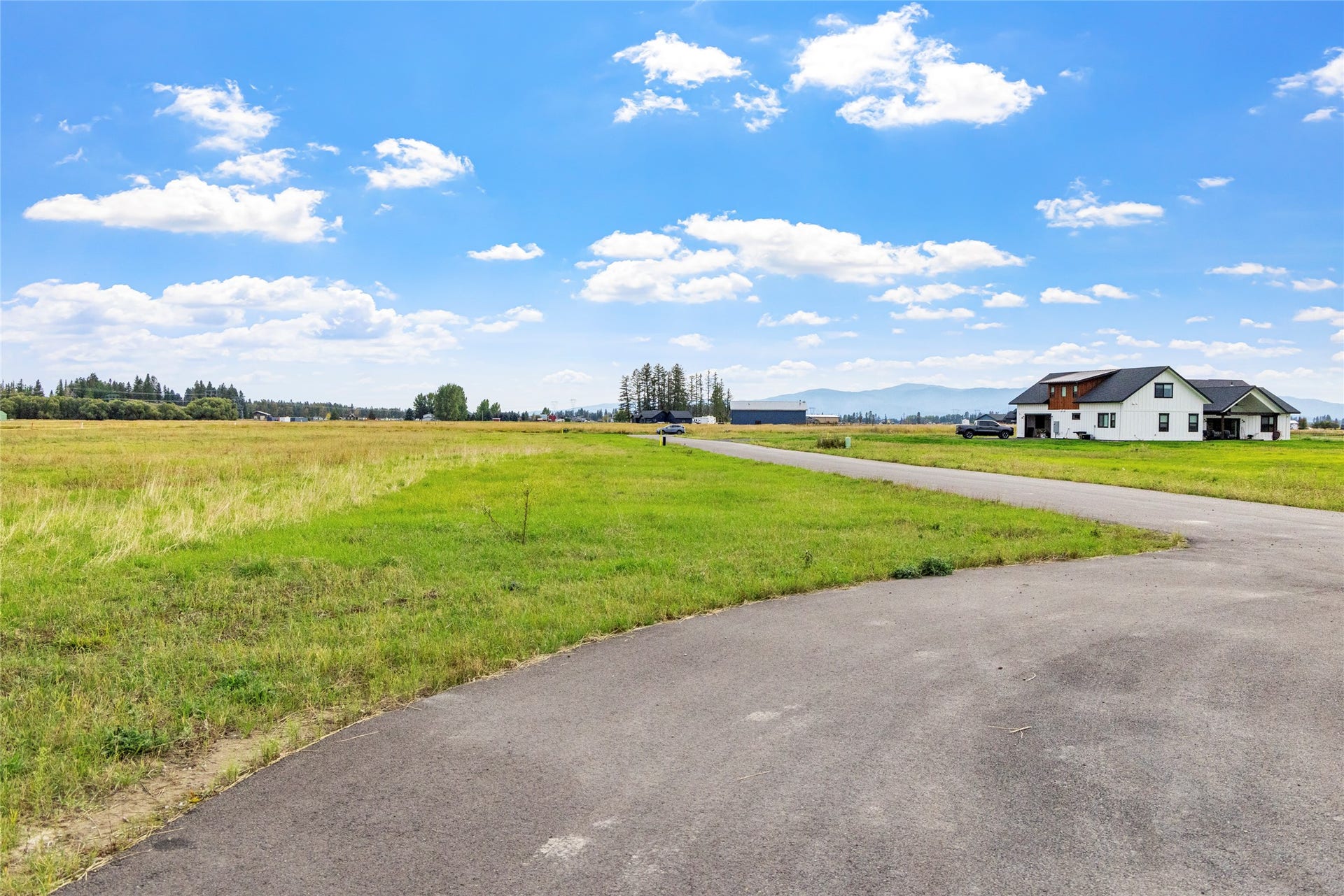 125 Glacier Flats Road, Kalispell, MT 59901