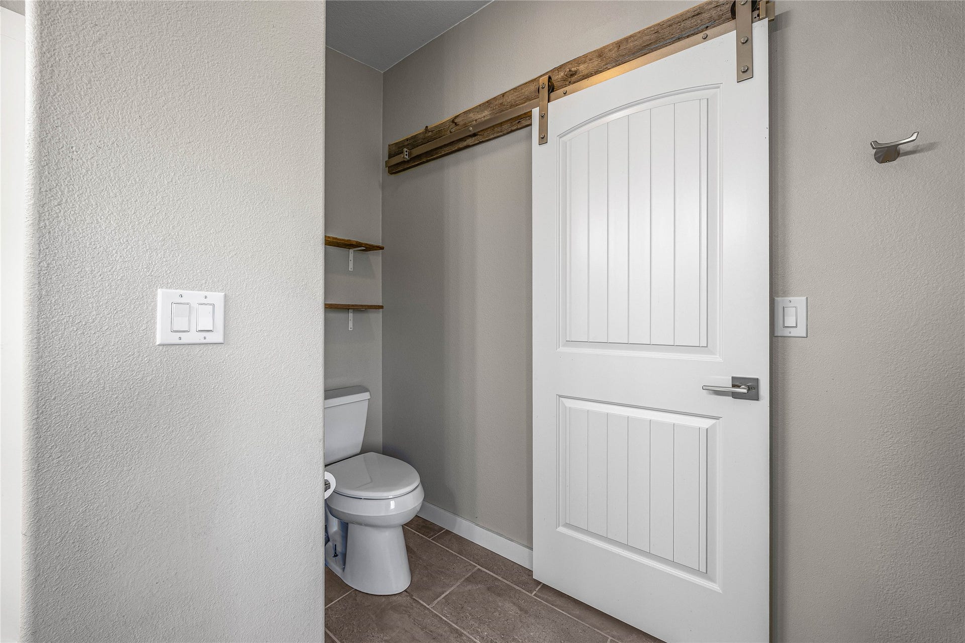 9806 Wheatgrass Lane, Missoula, MT 59808 Primary Bath