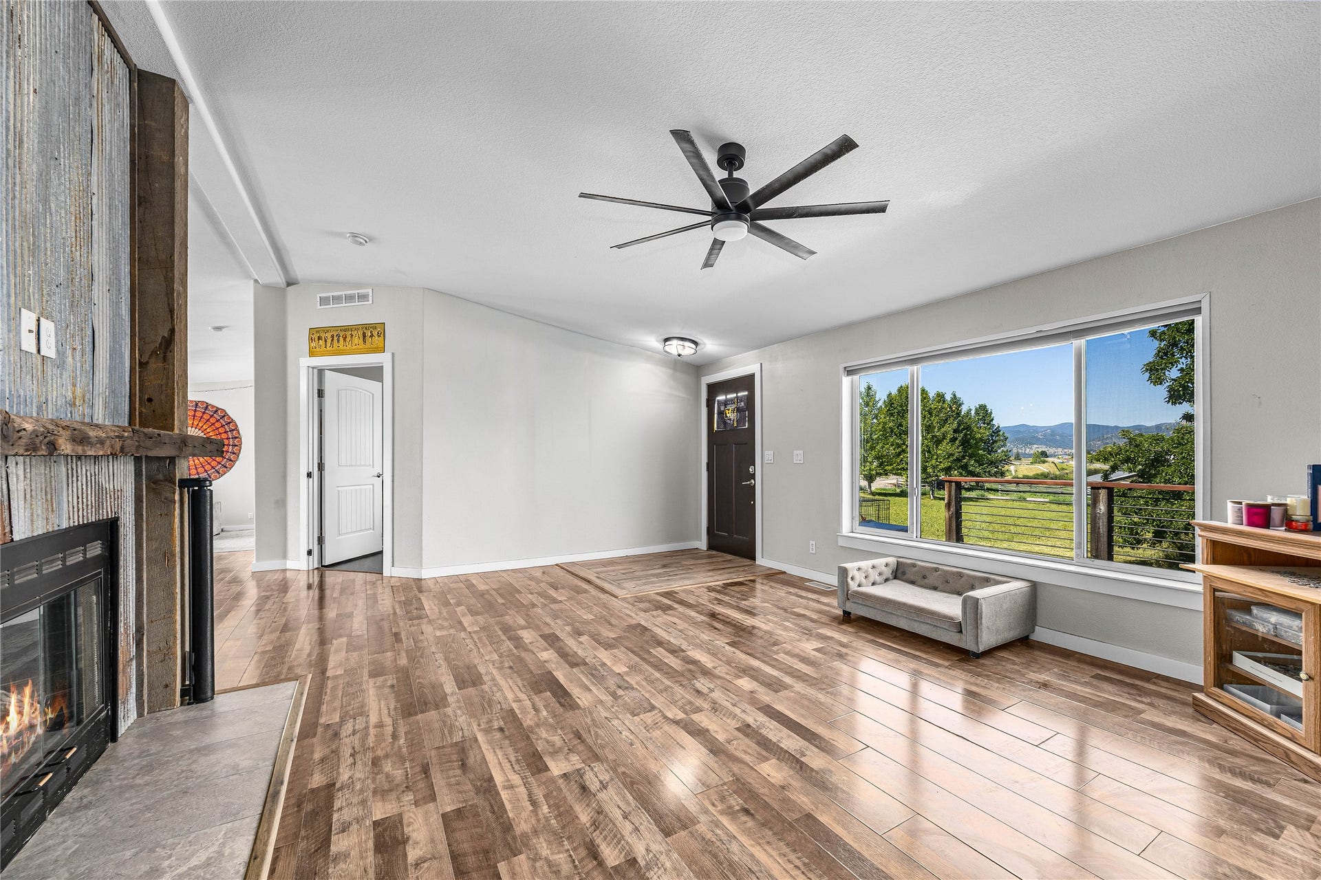 9806 Wheatgrass Lane, Missoula, MT 59808 Entry Space , additional living space