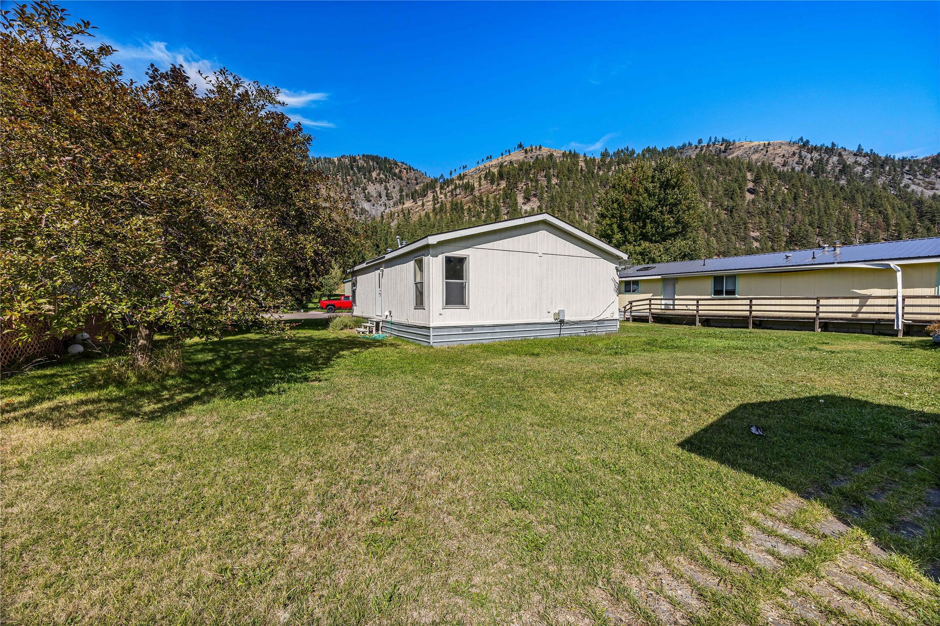 7628 Becca Lane, Missoula, MT 59802 7628 Becca Lane, Missoula, MT 59802