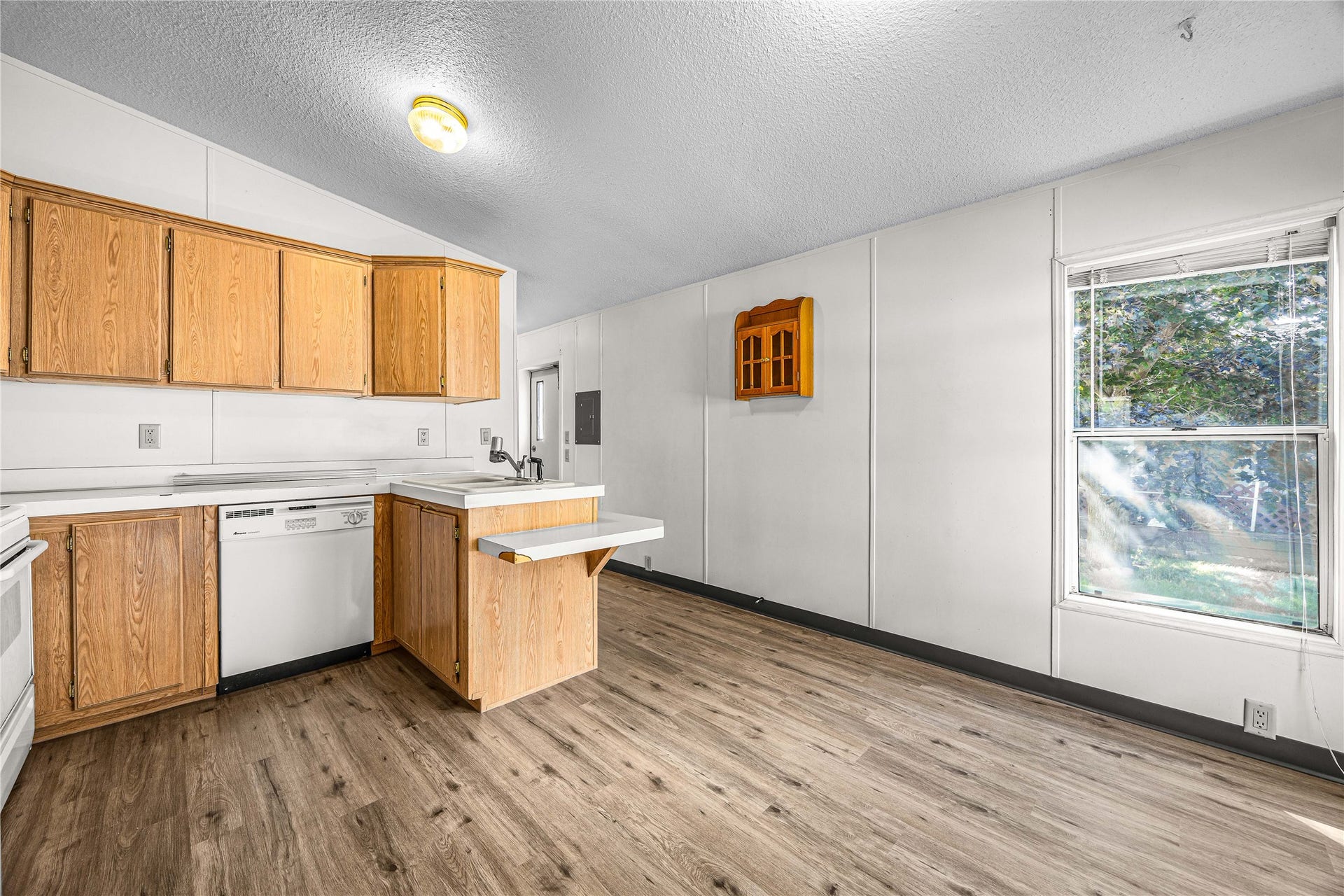 7628 Becca Lane, Missoula, MT 59802 7628 Becca Lane, Missoula, MT 59802