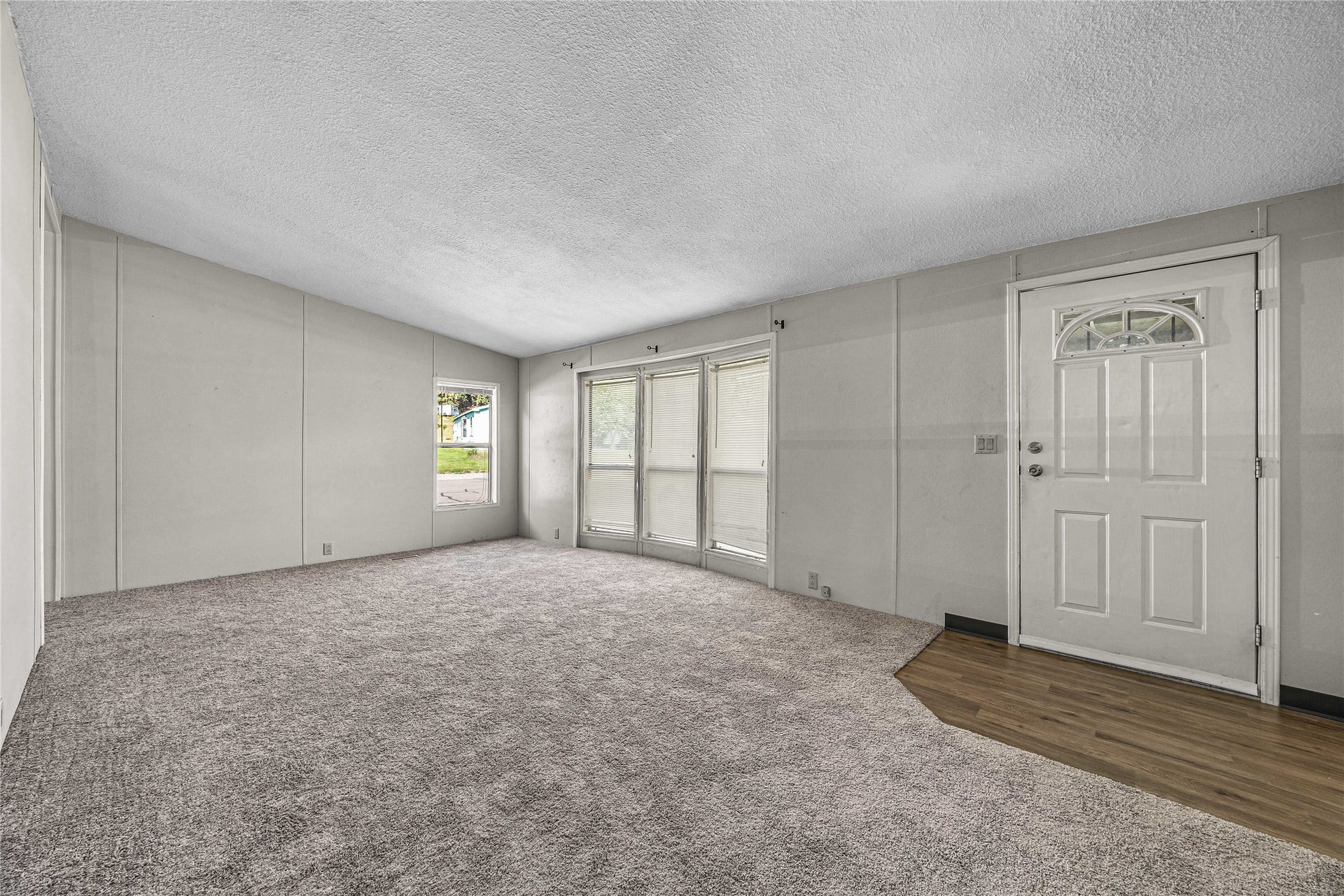 7628 Becca Lane, Missoula, MT 59802 7628 Becca Lane, Missoula, MT 59802
