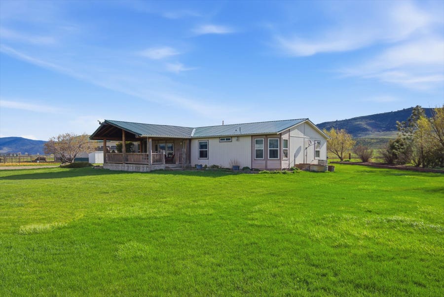 Property photo for 72 Ratcliff Road, Hot Springs, MT