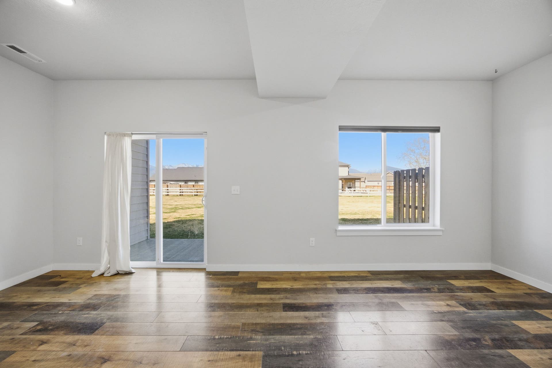 Dining  /Kitchen