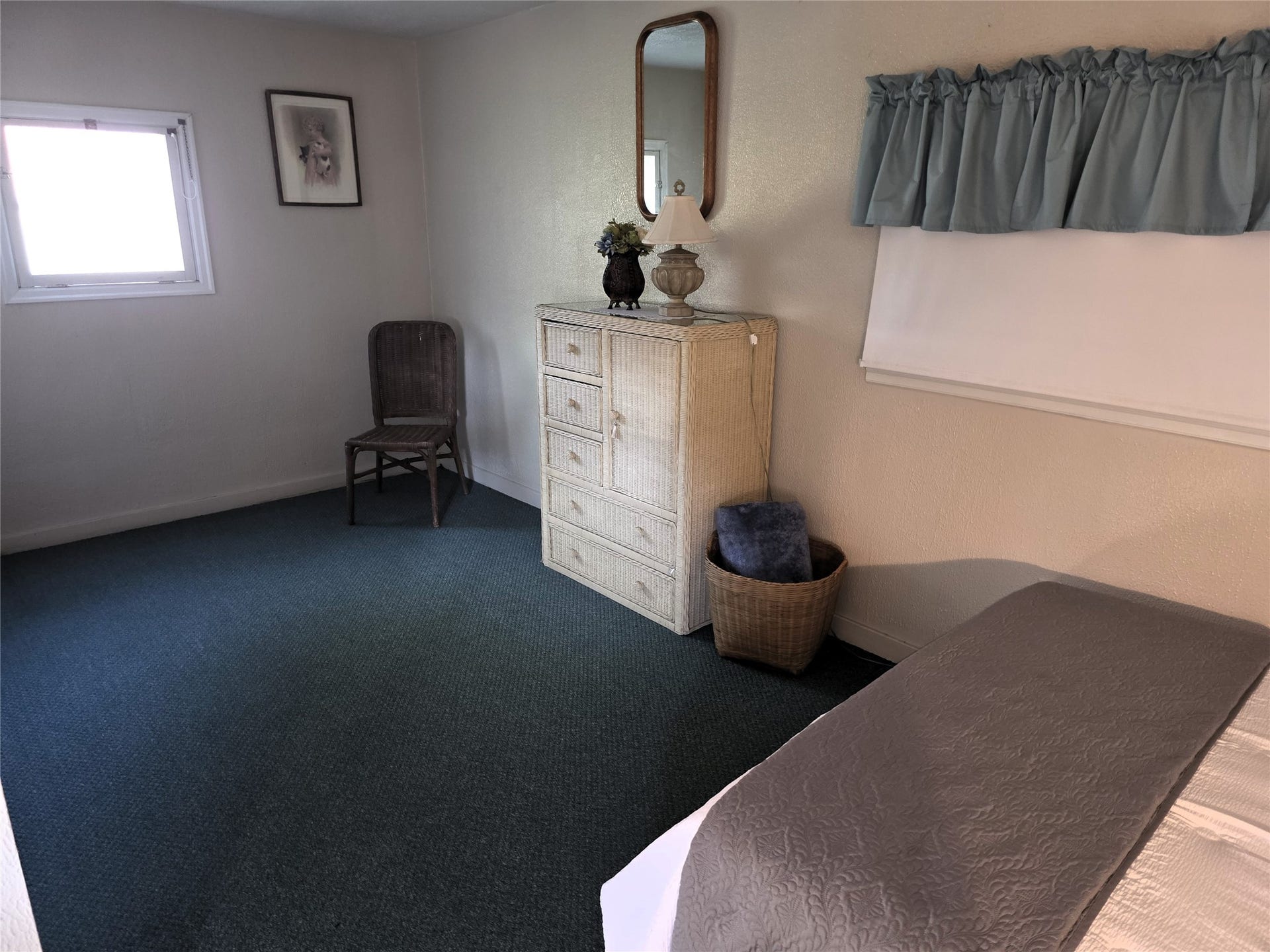 115 Ricketts Road, Hamilton, MT 59840 Bedroom in guest house