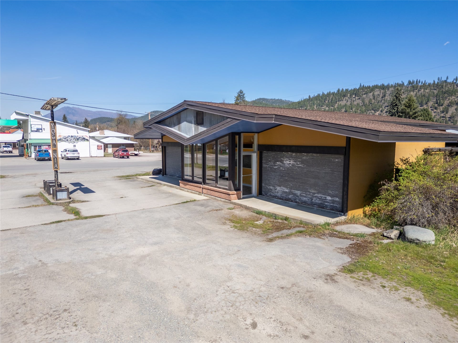 301 E Missoula Avenue, Troy, MT 59935 301 E Missoula Avenue, Troy, MT 59935