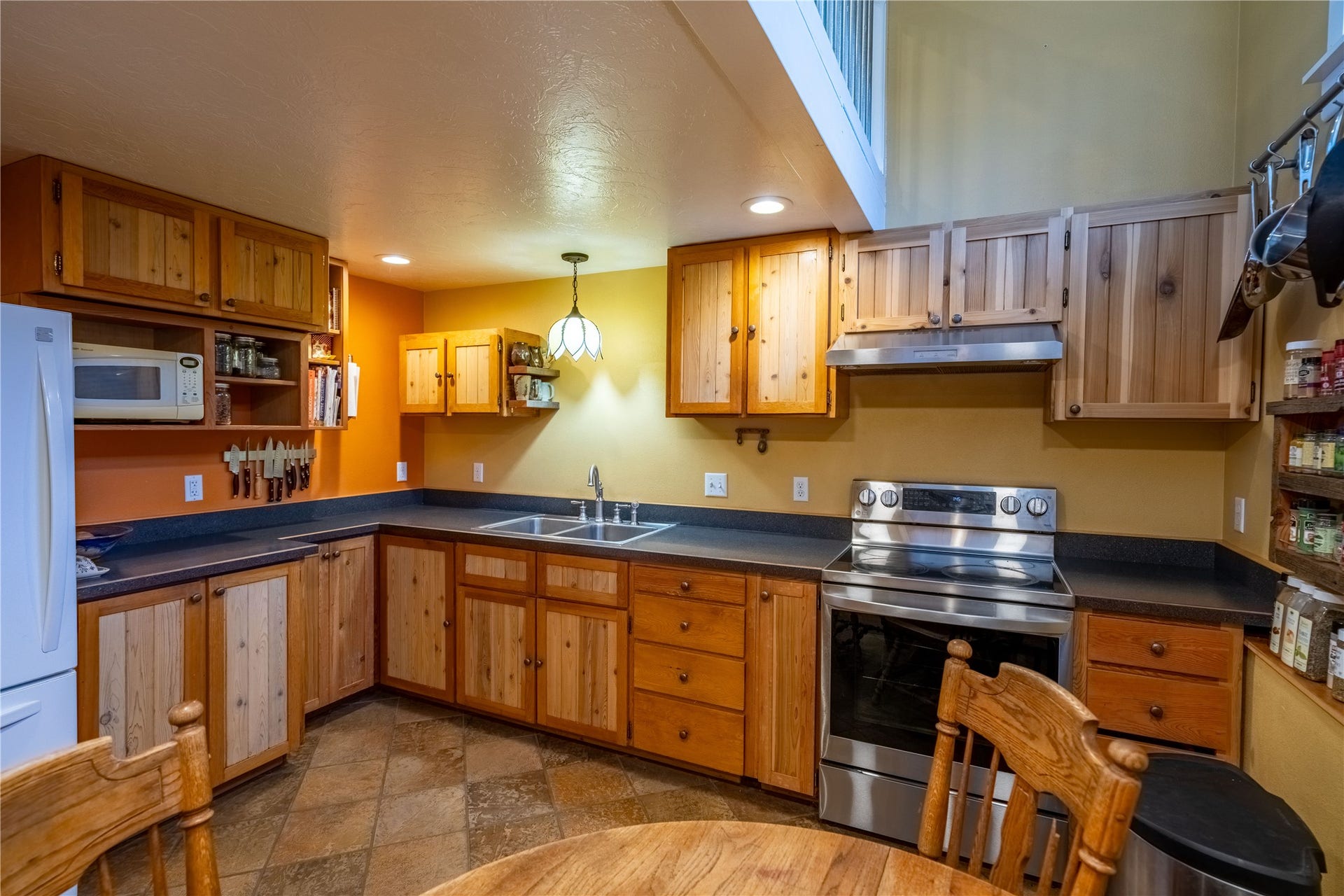 301 E Missoula Avenue, Troy, MT 59935 301 E Missoula Avenue, Troy, MT 59935
