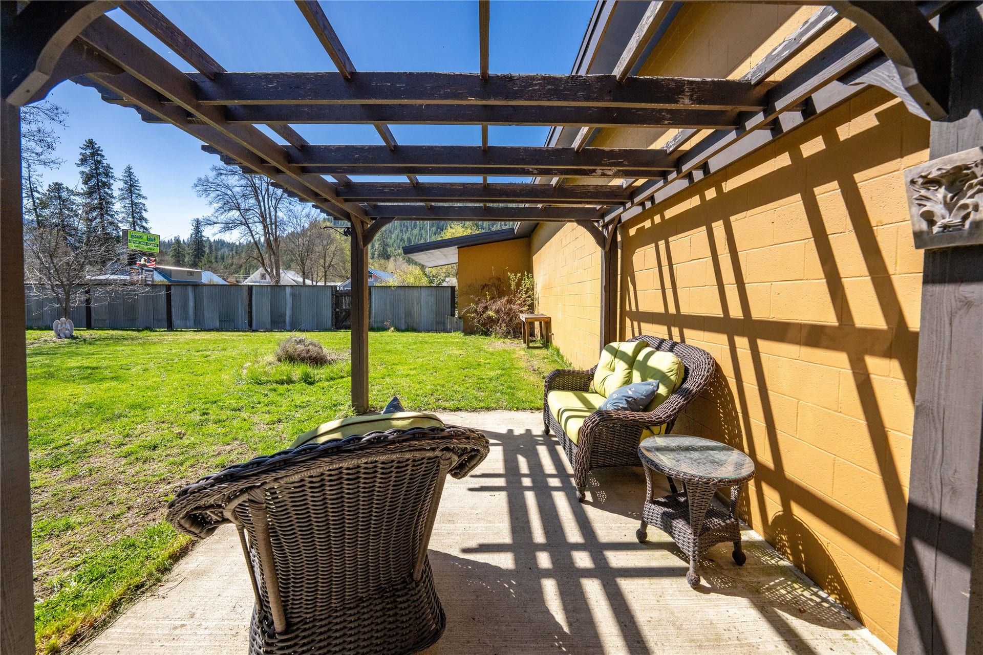 301 E Missoula Avenue, Troy, MT 59935 301 E Missoula Avenue, Troy, MT 59935