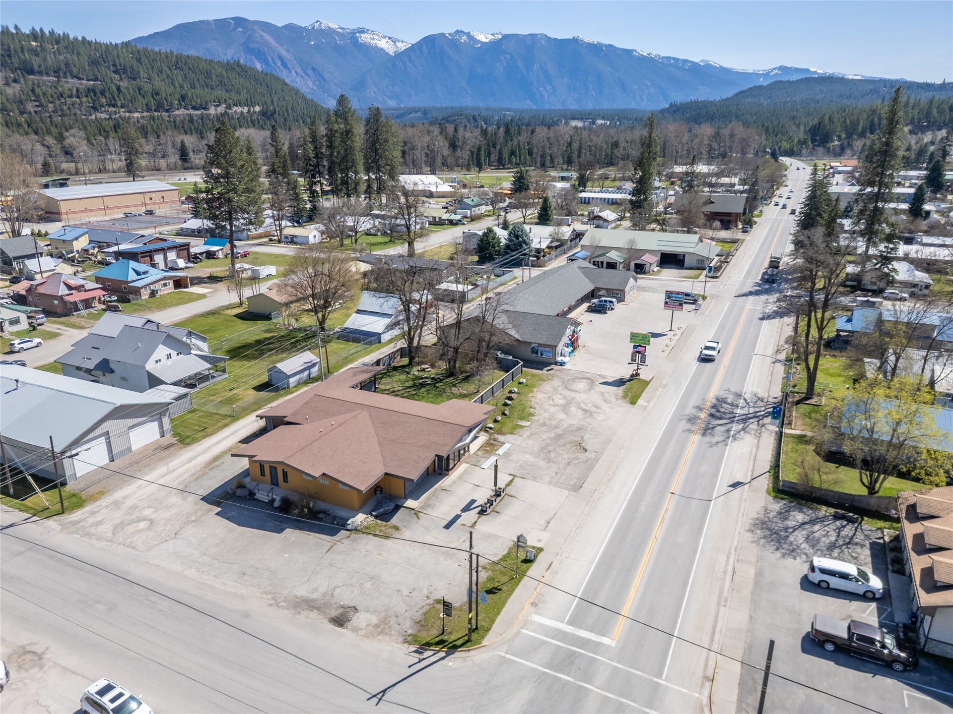 301 E Missoula Avenue, Troy, MT 59935 301 E Missoula Avenue, Troy, MT 59935