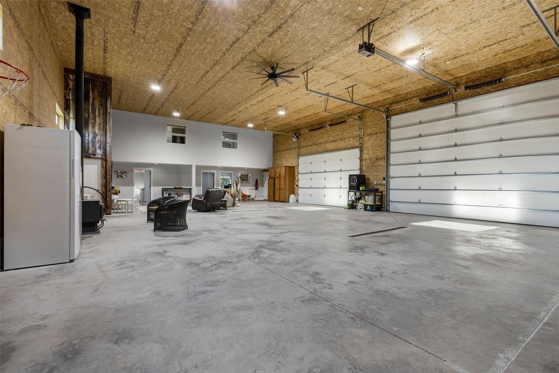 8350 Vann Drive, Lolo, MT 59847