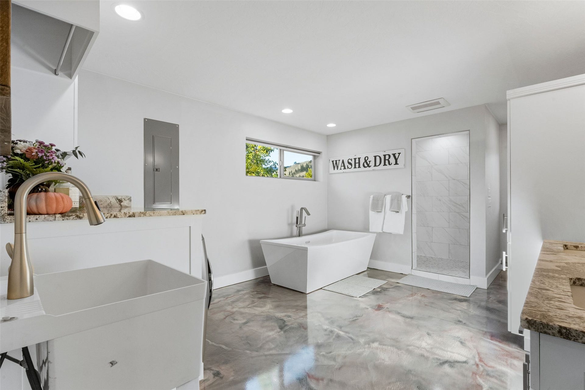 8350 Vann Drive, Lolo, MT 59847