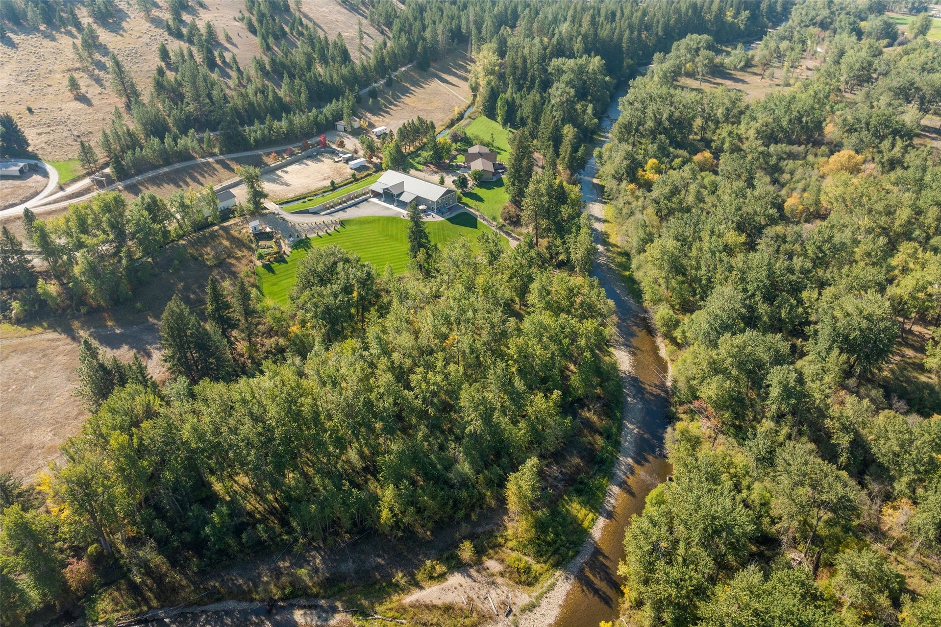 8350 Vann Drive, Lolo, MT 59847