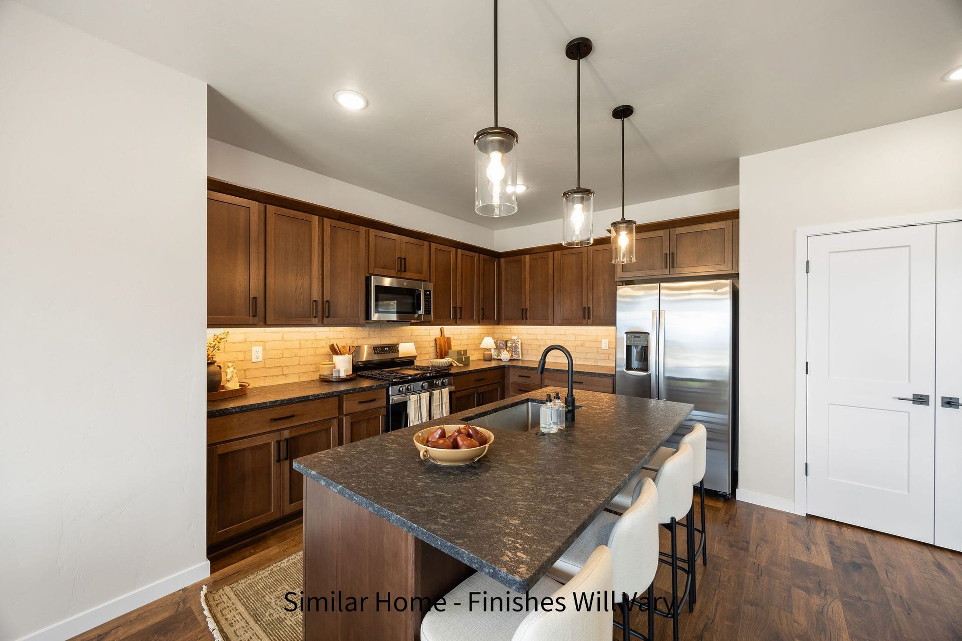 611 Jersey Way, Kalispell, MT 59901 611 Jersey Way, Kalispell, MT 59901