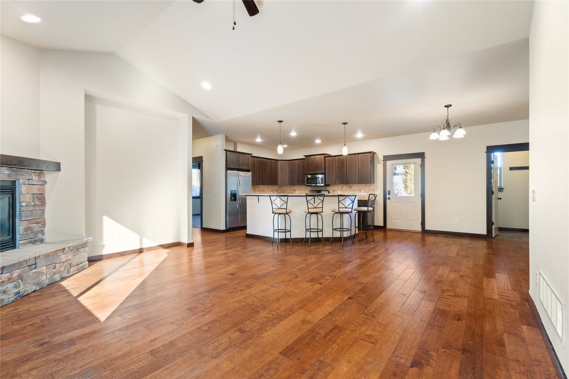 2430 Ferguson Avenue, Bozeman, MT 59718 2430 Ferguson Avenue, Bozeman, MT 59718