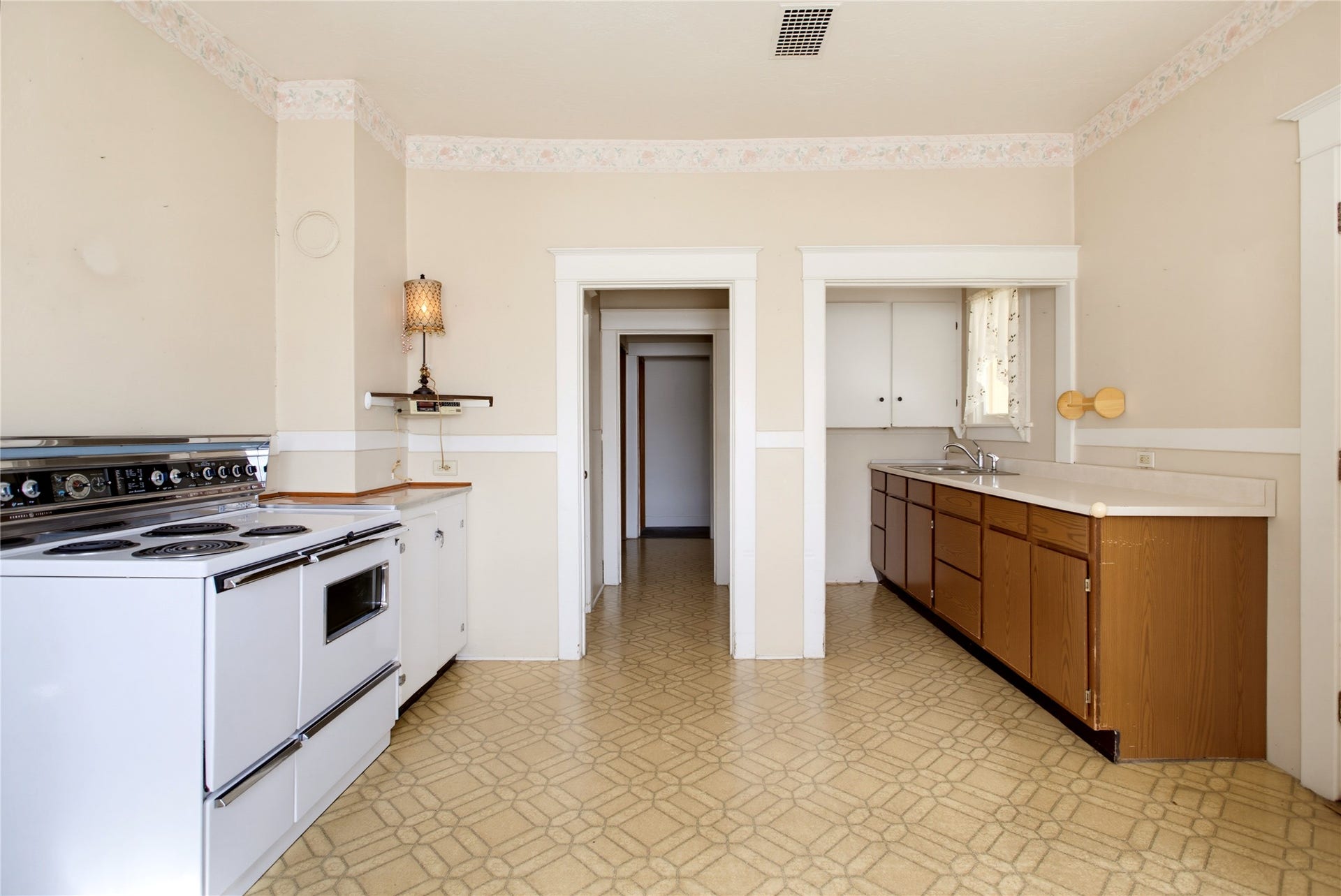 1914 Massachusetts Avenue, Butte, MT 59701
