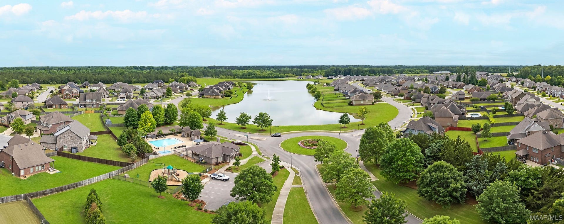 1432 Barret Park Way, Montgomery, AL 36117 1432 Barret Park Way, Montgomery, AL 36117