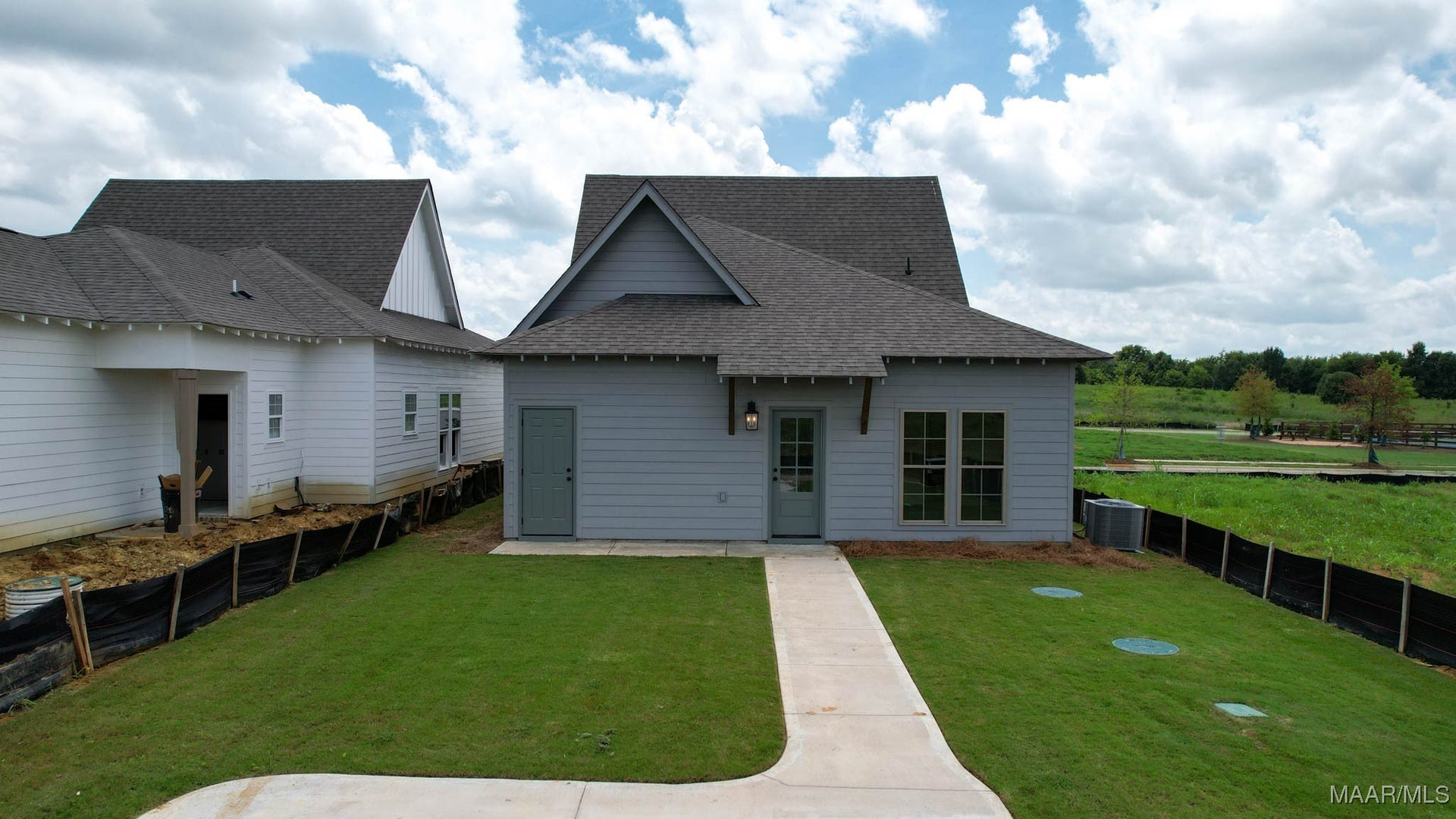329 Ivy Avenue, Pike Road, AL 36064 329 Ivy Avenue, Pike Road, AL 36064