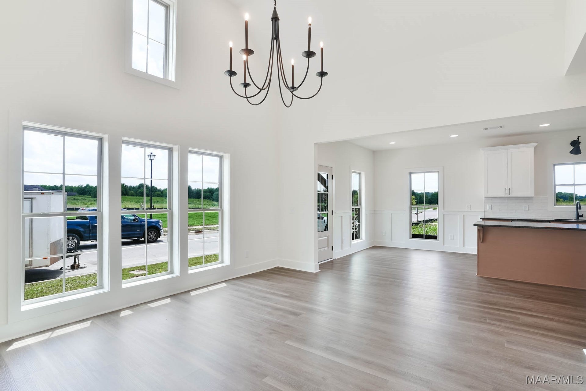 329 Ivy Avenue, Pike Road, AL 36064 329 Ivy Avenue, Pike Road, AL 36064