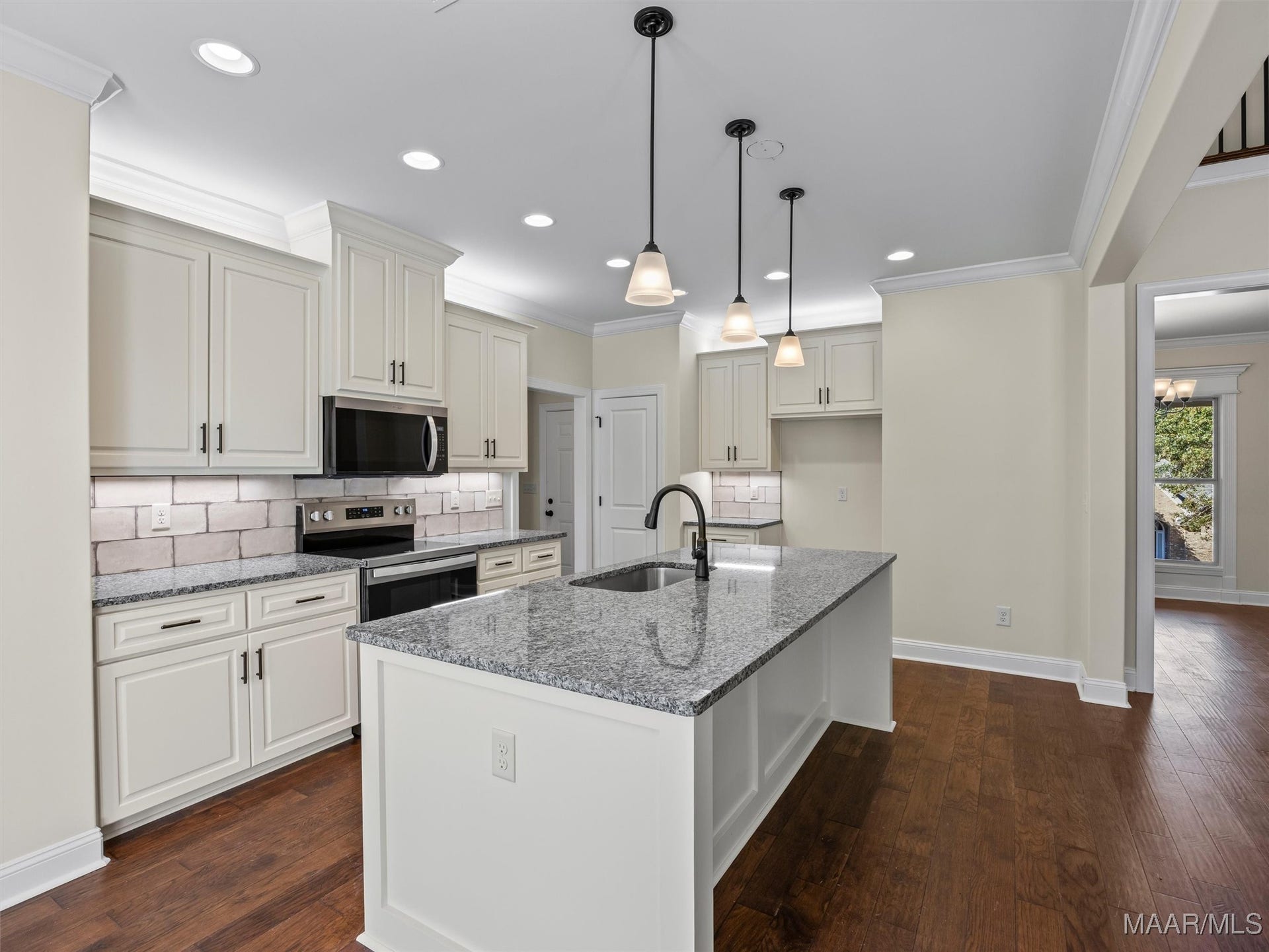 79 Birchwood Lane, Wetumpka, AL 36093