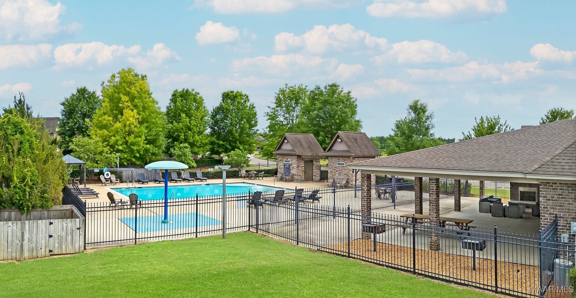 9055 Chastain Park Drive, Montgomery, AL 36117
