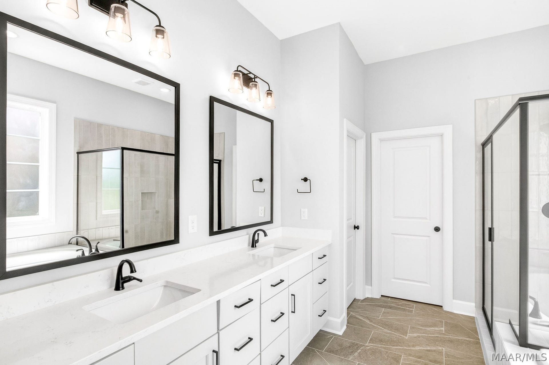 8301 Sunrise Loop, Montgomery, AL 36116 8301 Sunrise Loop, Montgomery, AL 36116