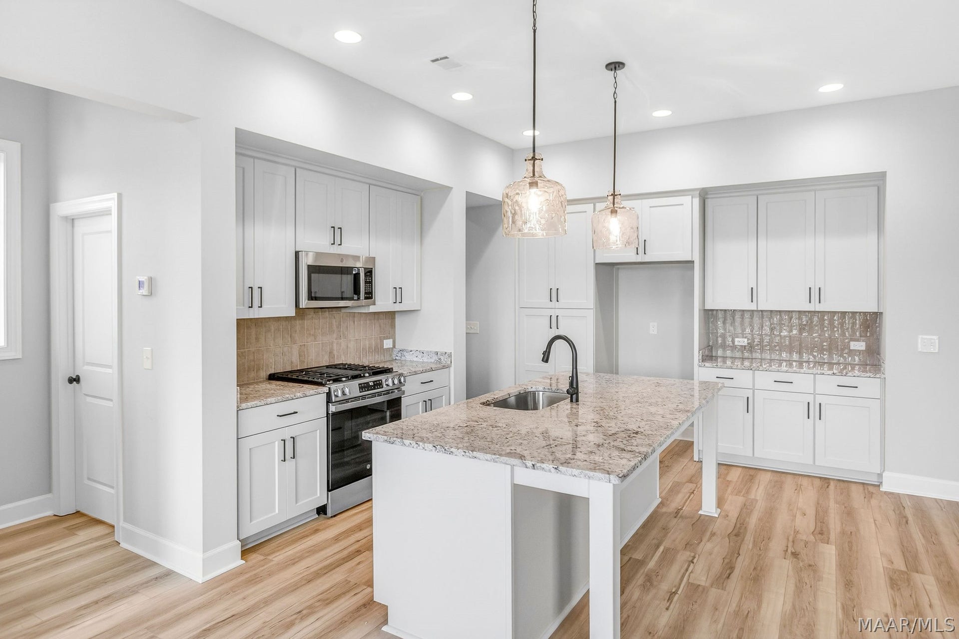8301 Sunrise Loop, Montgomery, AL 36116 8301 Sunrise Loop, Montgomery, AL 36116