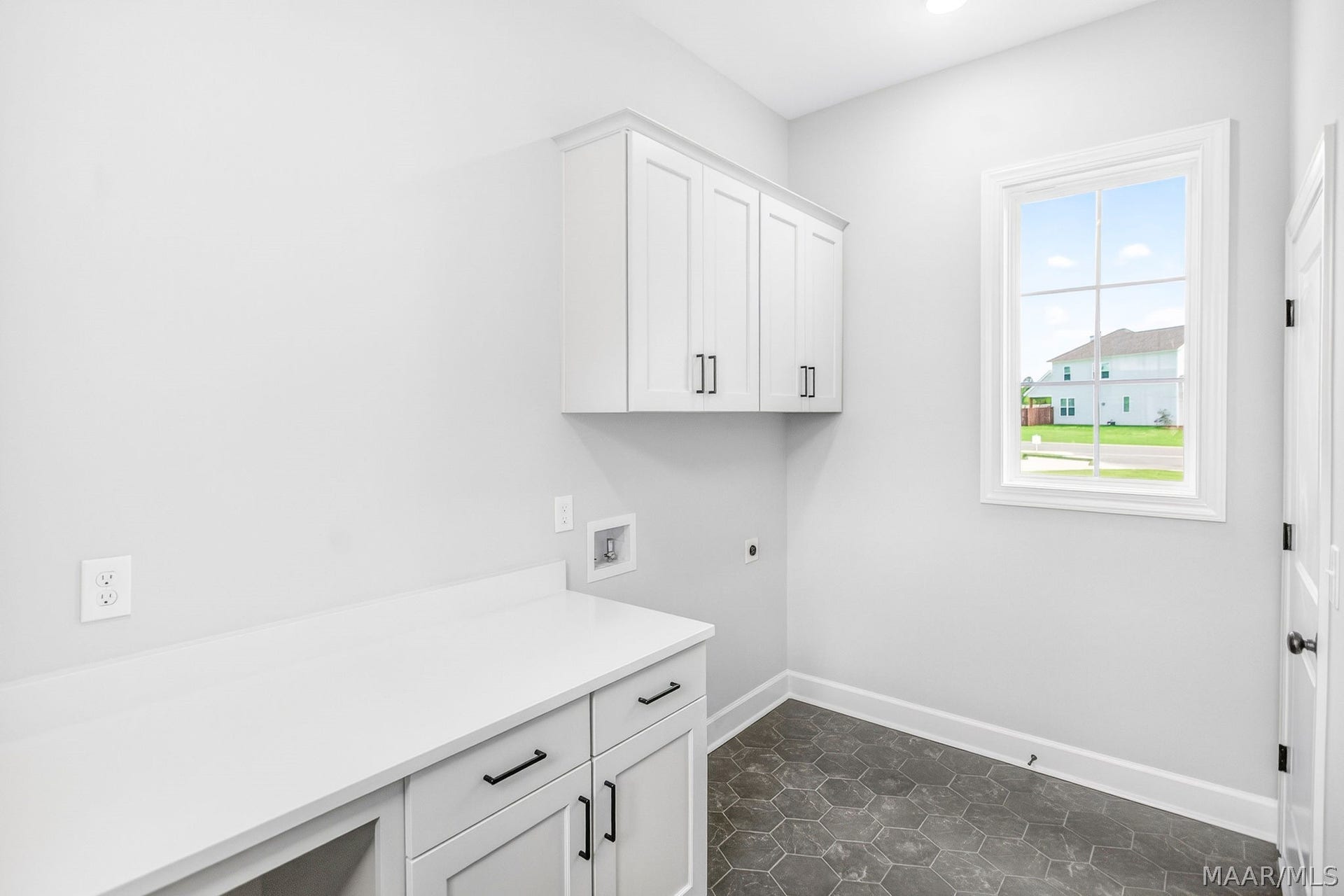 8301 Sunrise Loop, Montgomery, AL 36116 8301 Sunrise Loop, Montgomery, AL 36116