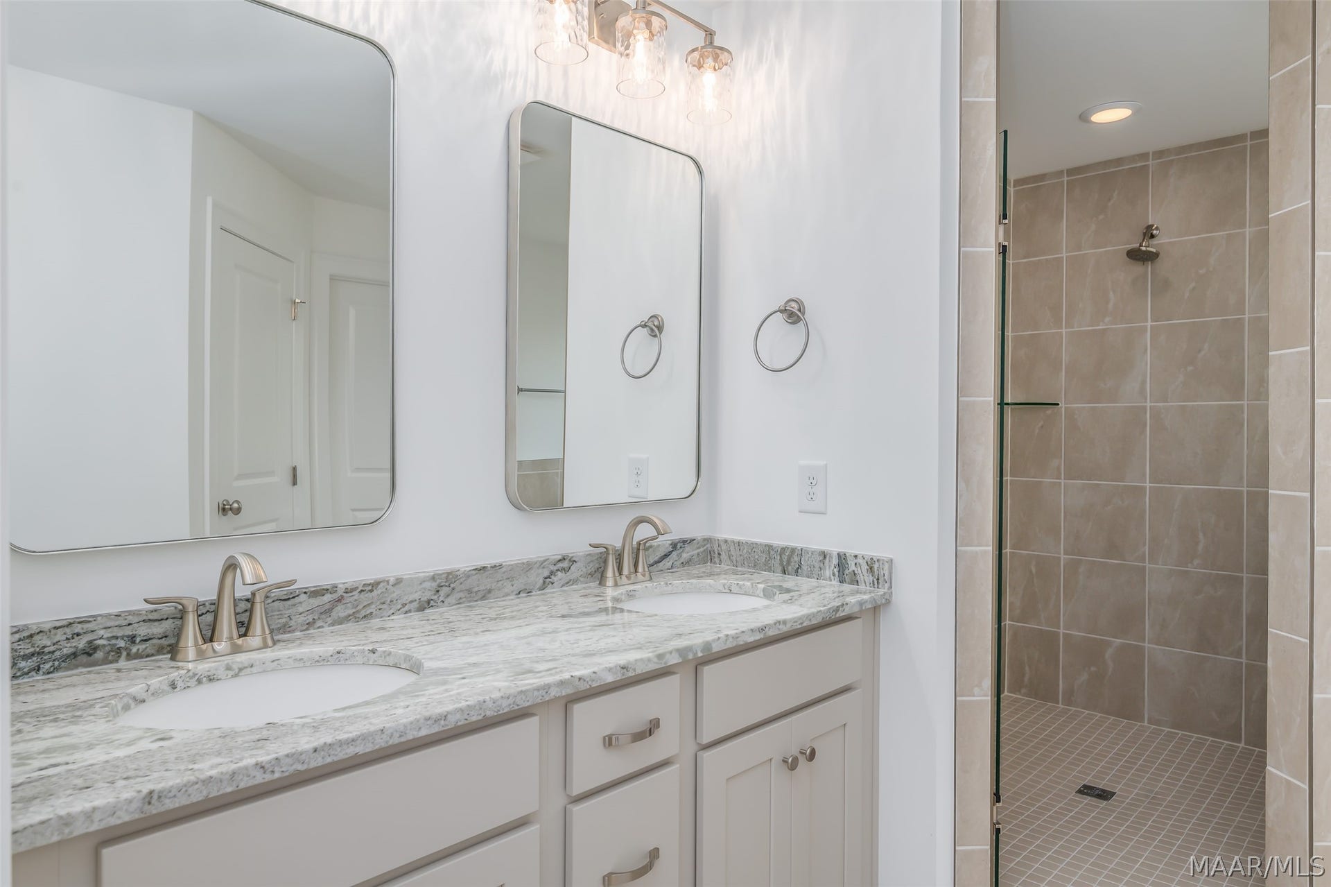 87 Woodbridge Way, Wetumpka, AL 36092