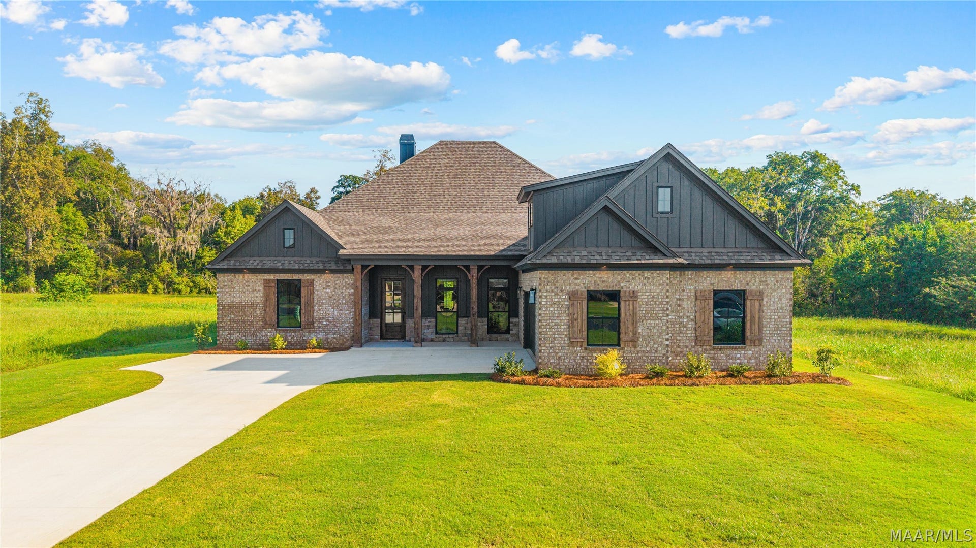 8225 Young Crossing, Montgomery, AL 36116 8225 Young Crossing, Montgomery, AL 36116