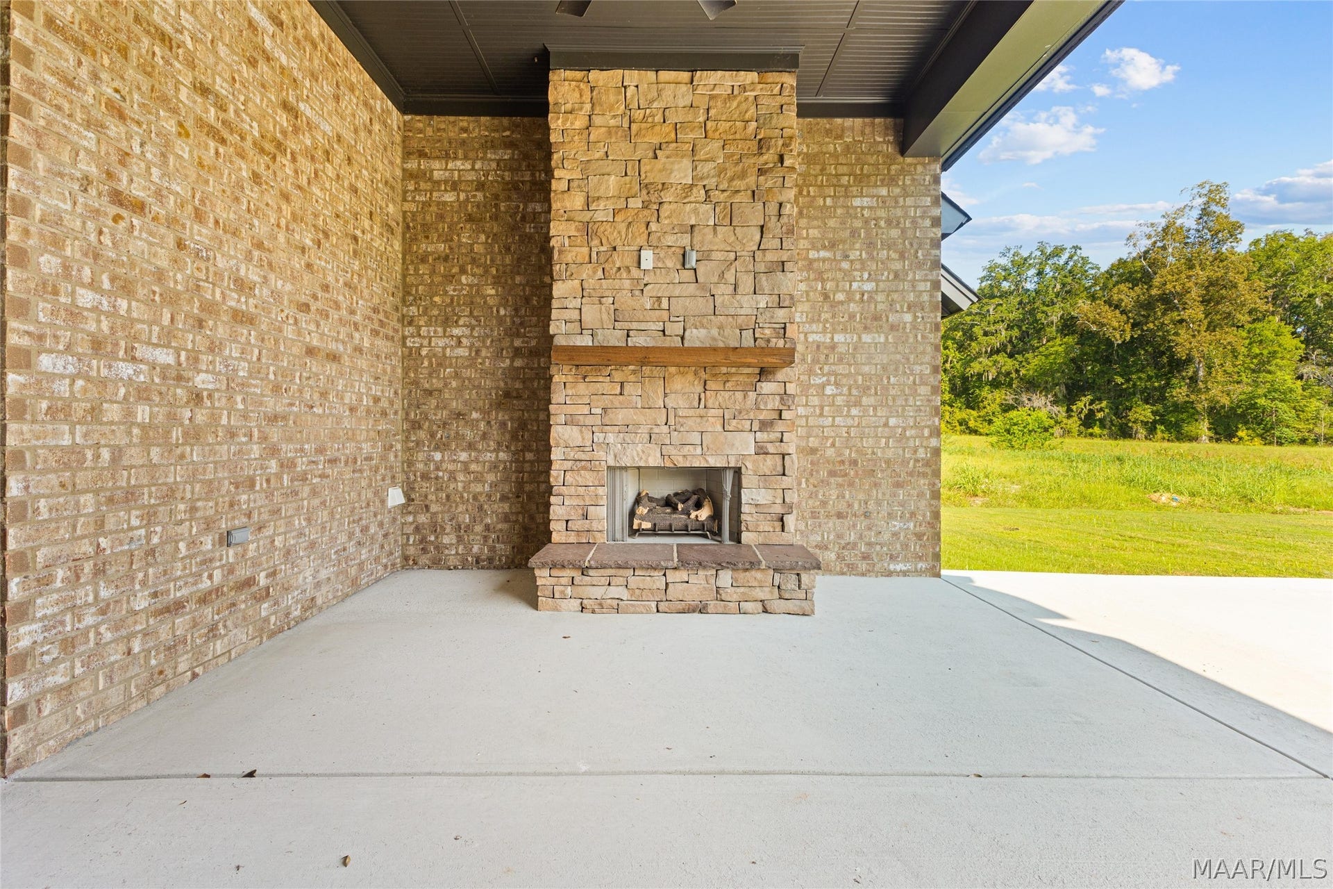8225 Young Crossing, Montgomery, AL 36116 8225 Young Crossing, Montgomery, AL 36116
