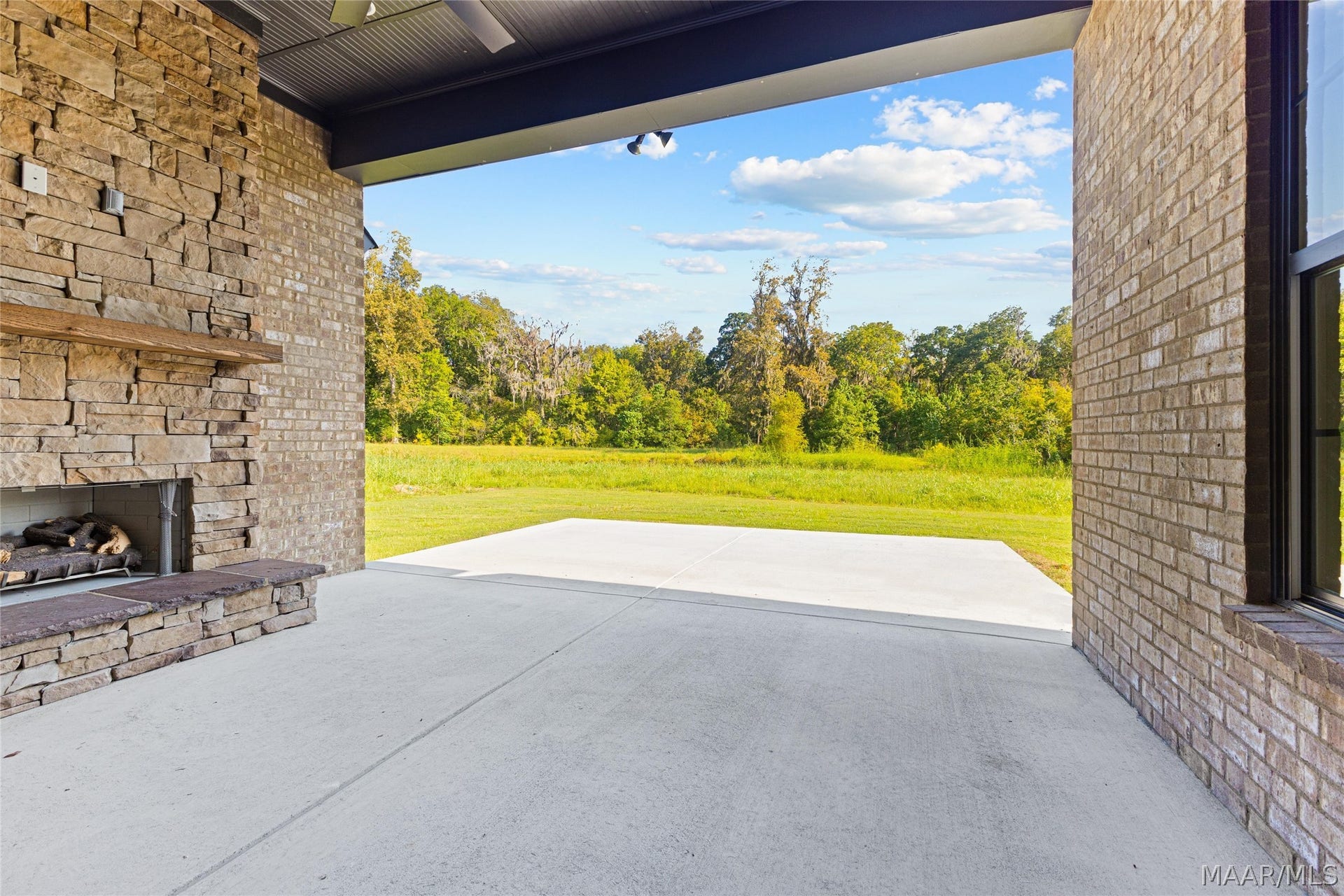 8225 Young Crossing, Montgomery, AL 36116 8225 Young Crossing, Montgomery, AL 36116