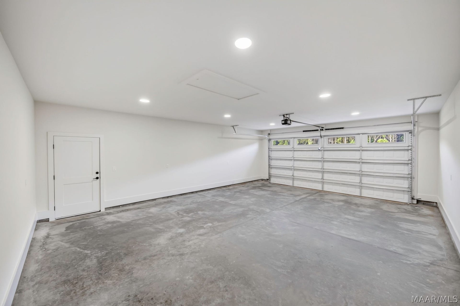 106 Della Drive, Wetumpka, AL 36093 106 Della Drive, Wetumpka, AL 36093