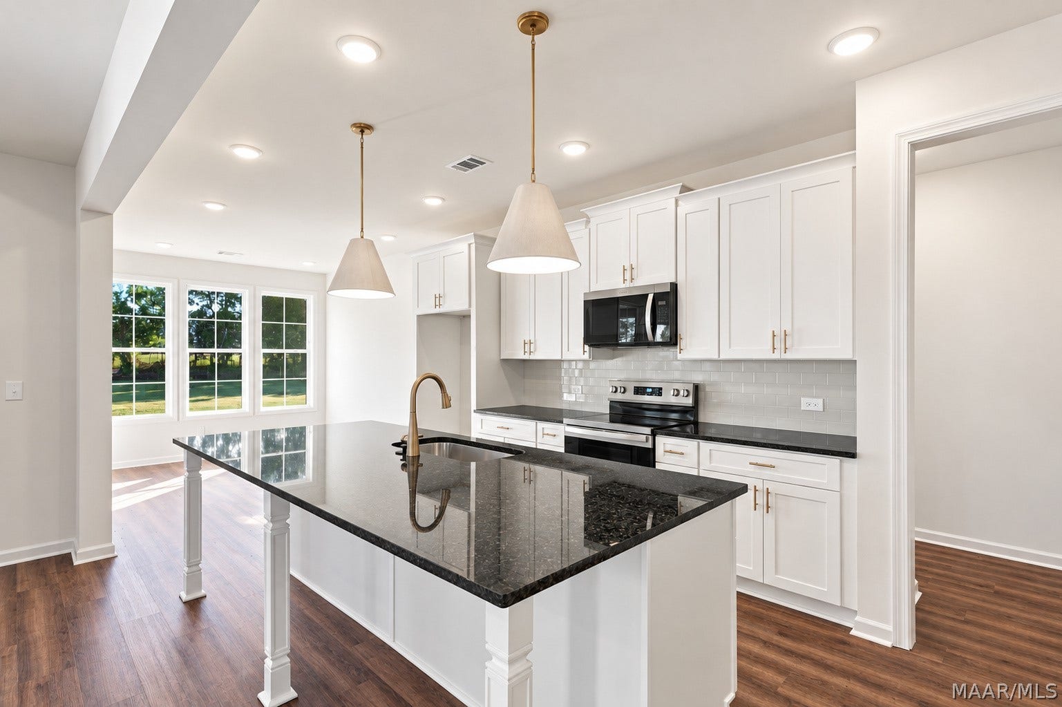 54 Blackberry Boulevard, Pike Road, AL 36064 54 Blackberry Boulevard, Pike Road, AL 36064
