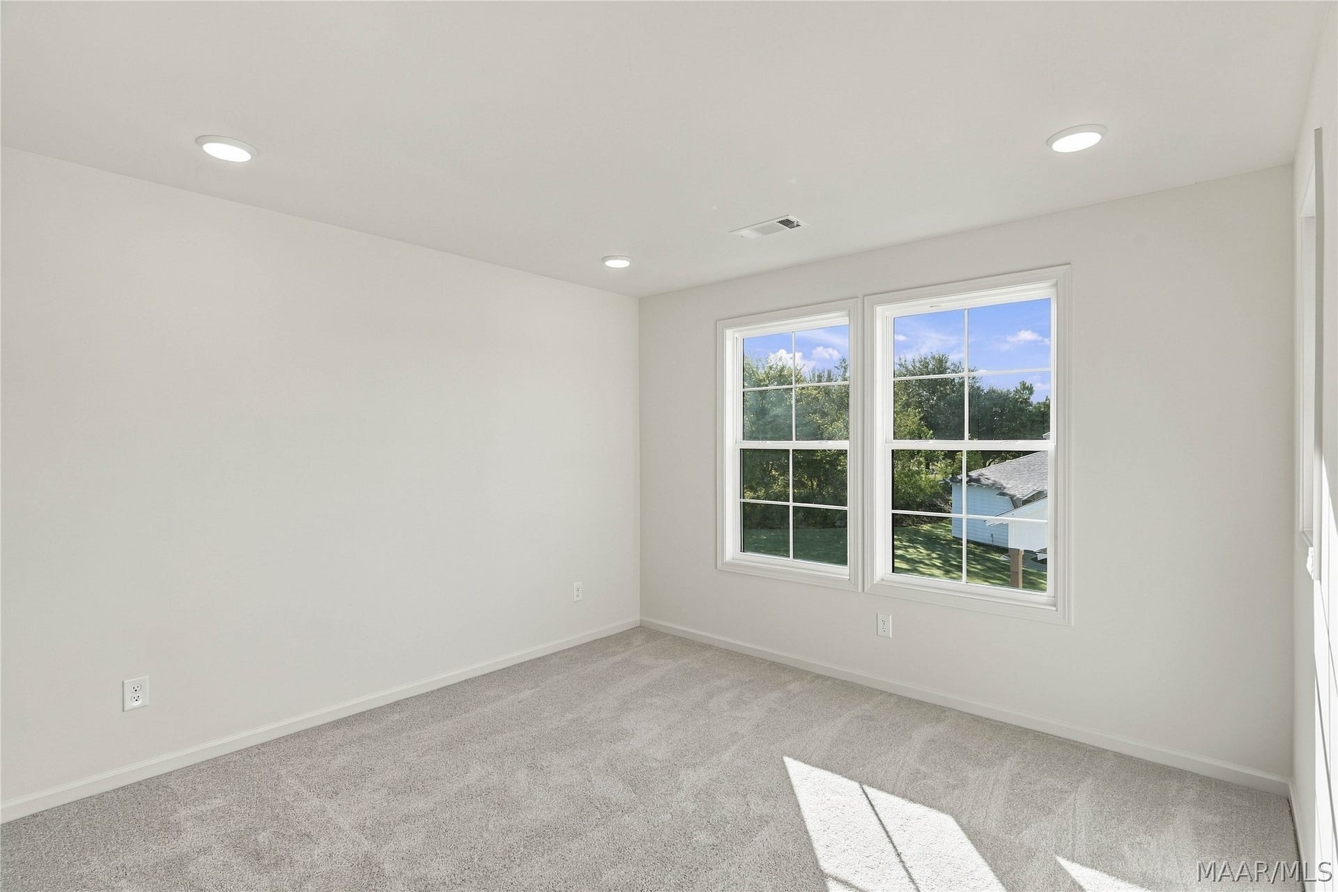 54 Blackberry Boulevard, Pike Road, AL 36064 54 Blackberry Boulevard, Pike Road, AL 36064