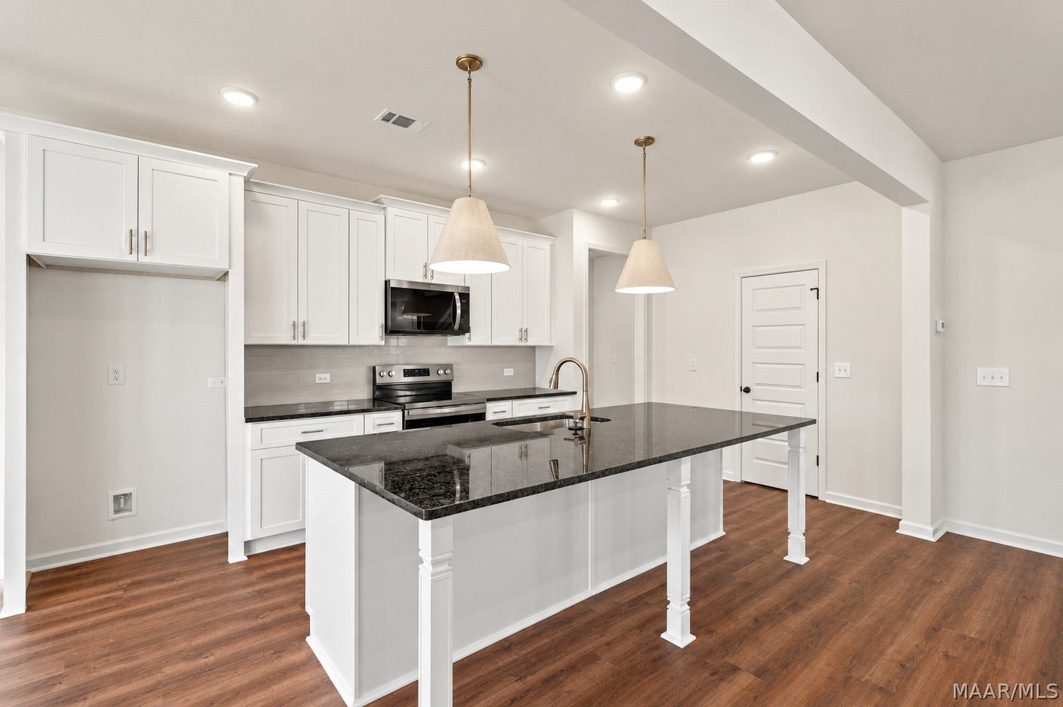 54 Blackberry Boulevard, Pike Road, AL 36064 54 Blackberry Boulevard, Pike Road, AL 36064