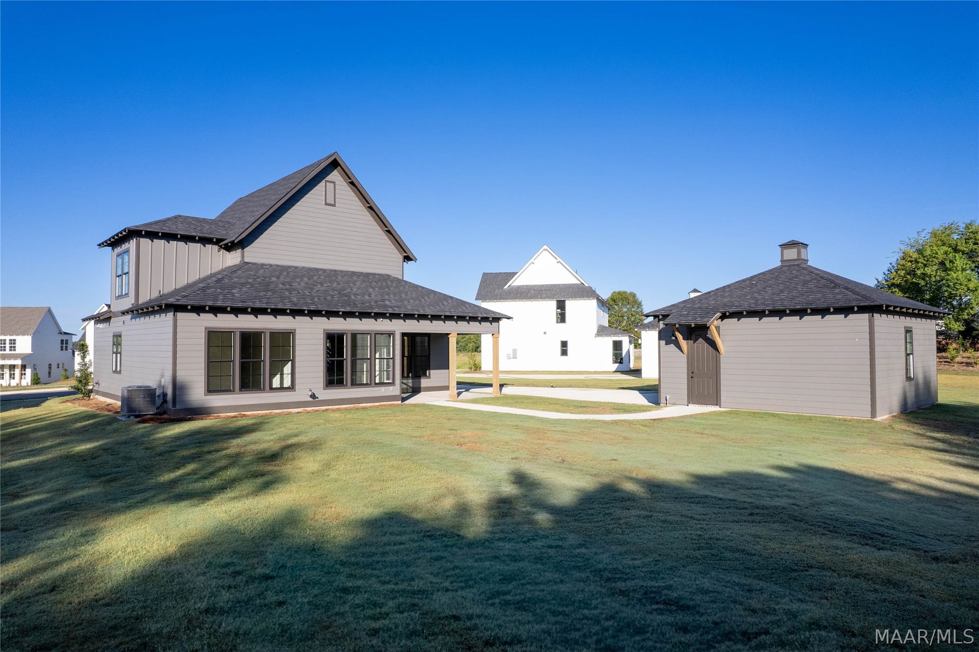 54 Blackberry Boulevard, Pike Road, AL 36064 54 Blackberry Boulevard, Pike Road, AL 36064
