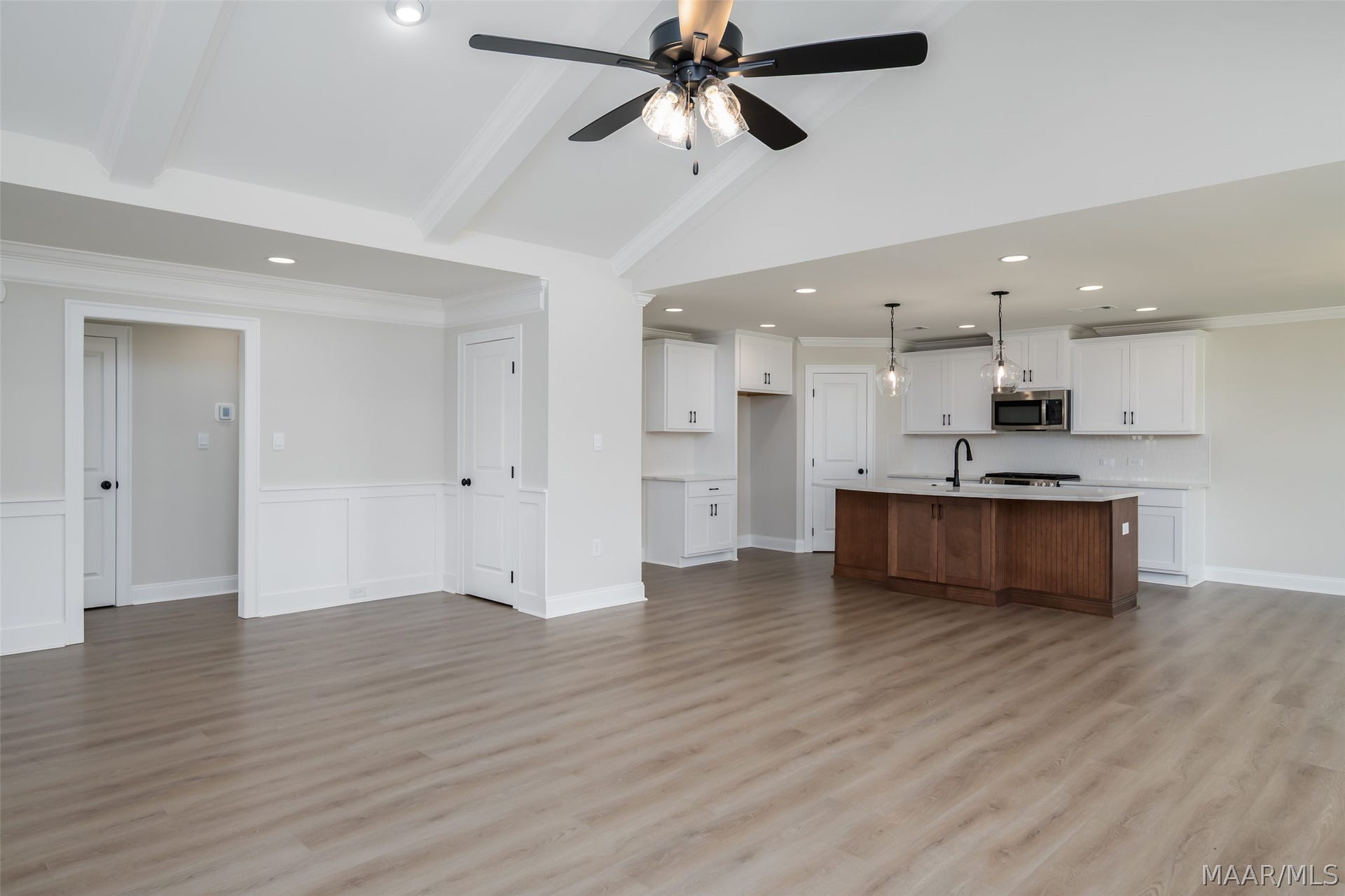264 Hillston Drive, Wetumpka, AL 36093