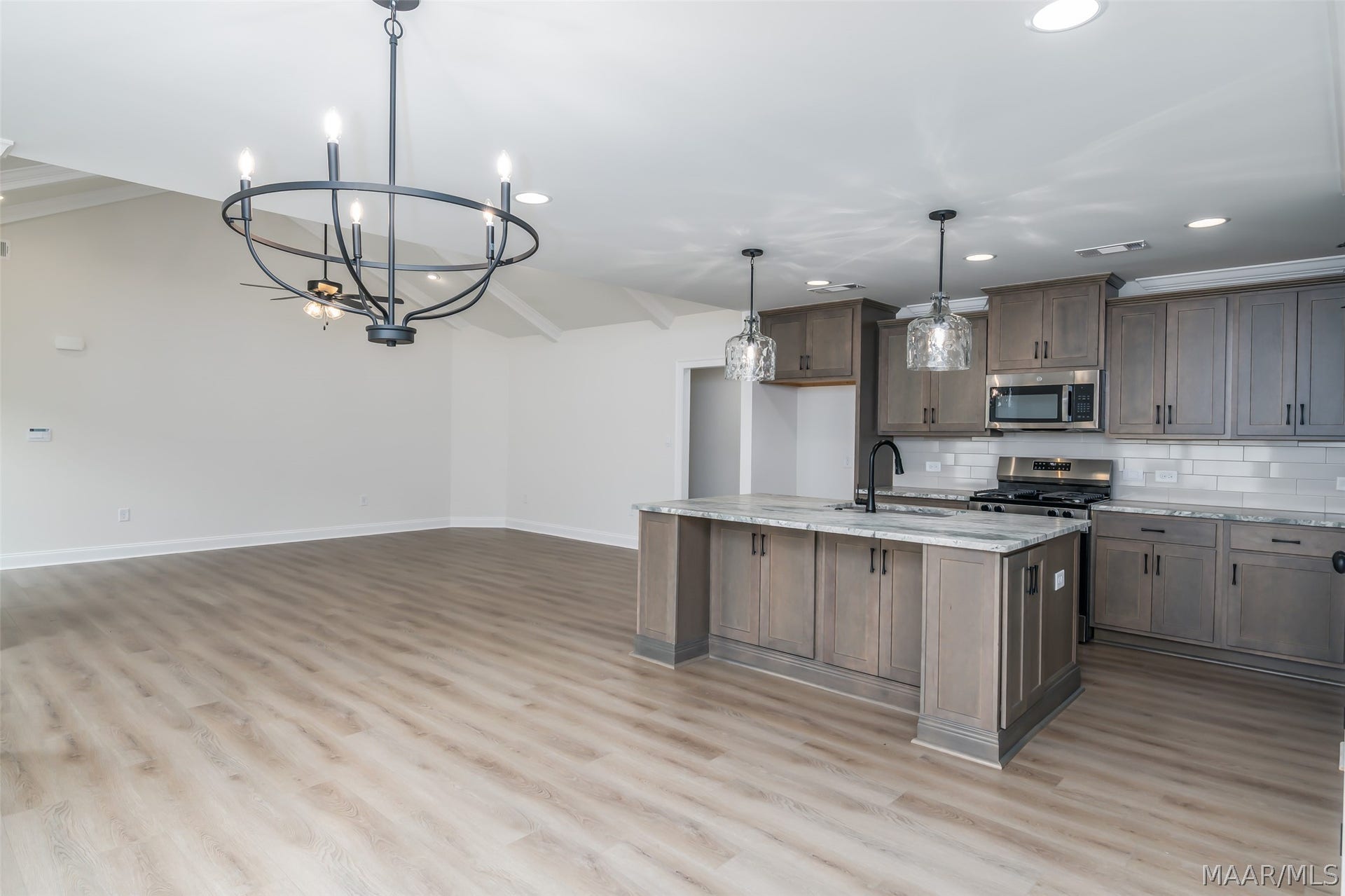 269 Pedric Drive, Wetumpka, AL 36093