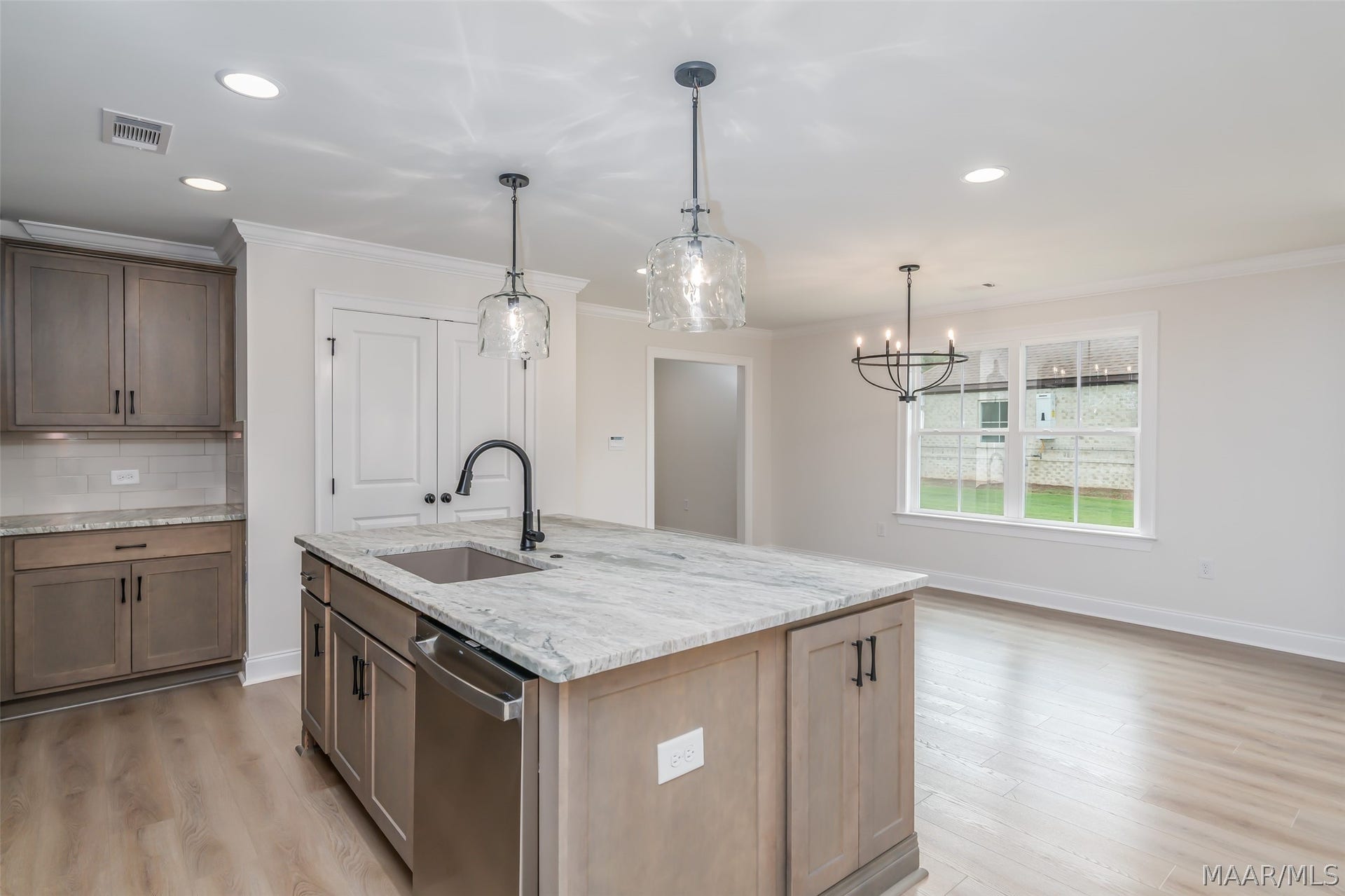 269 Pedric Drive, Wetumpka, AL 36093