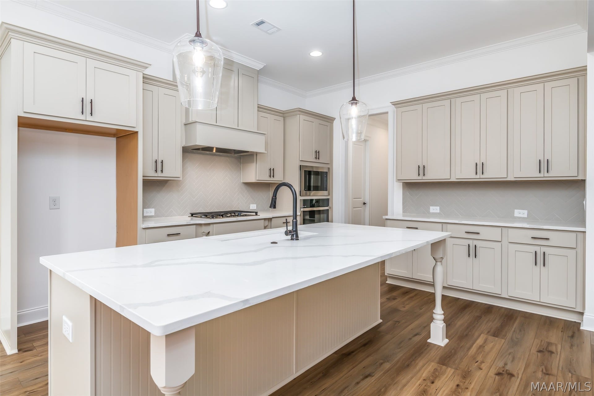 940 Cavalier Drive, Pike Road, AL 36064 940 Cavalier Drive, Pike Road, AL 36064