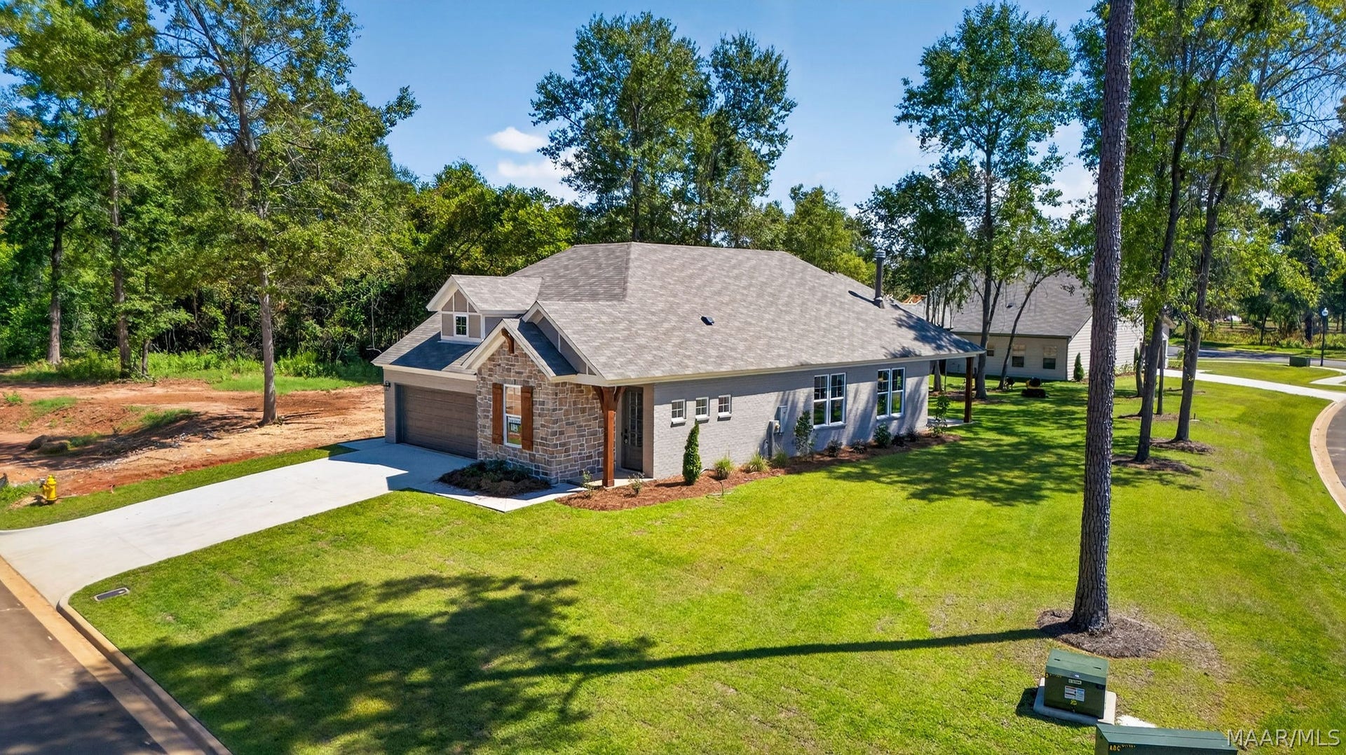 500 Meadowbrook Glen, Montgomery, AL 36117