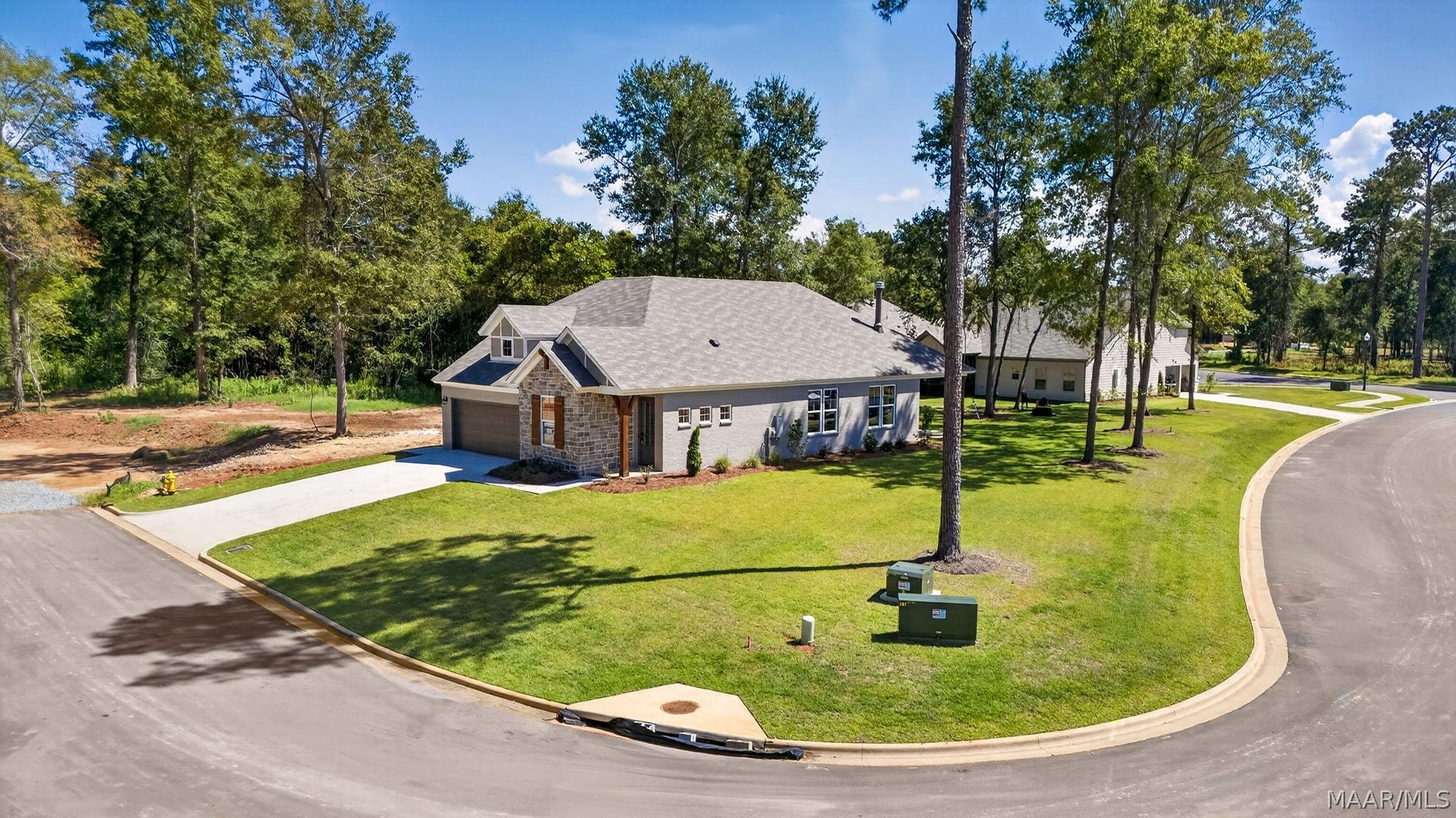 500 Meadowbrook Glen, Montgomery, AL 36117