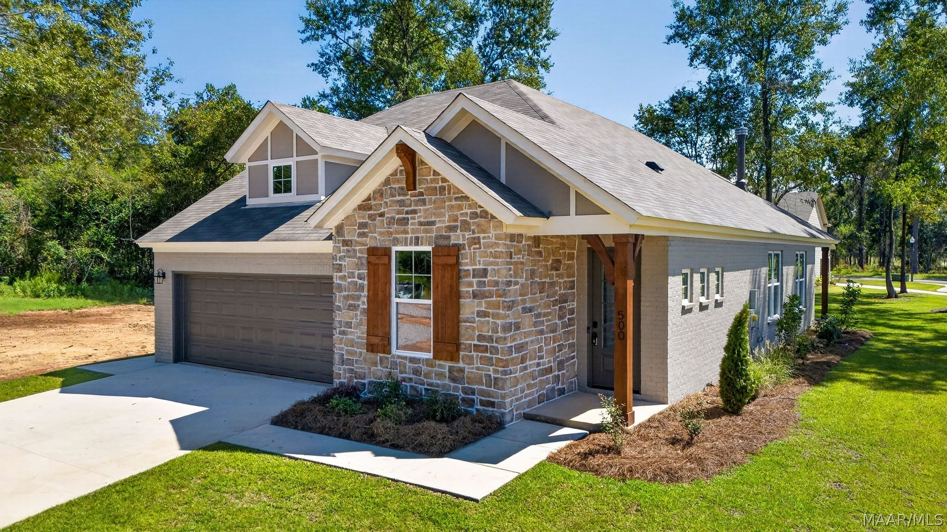 500 Meadowbrook Glen, Montgomery, AL 36117