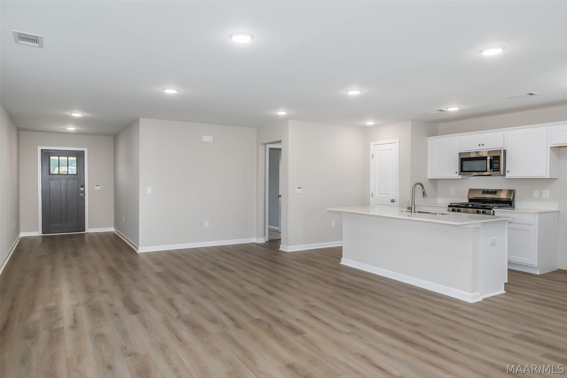 87 Trevor Drive, Millbrook, AL 36054