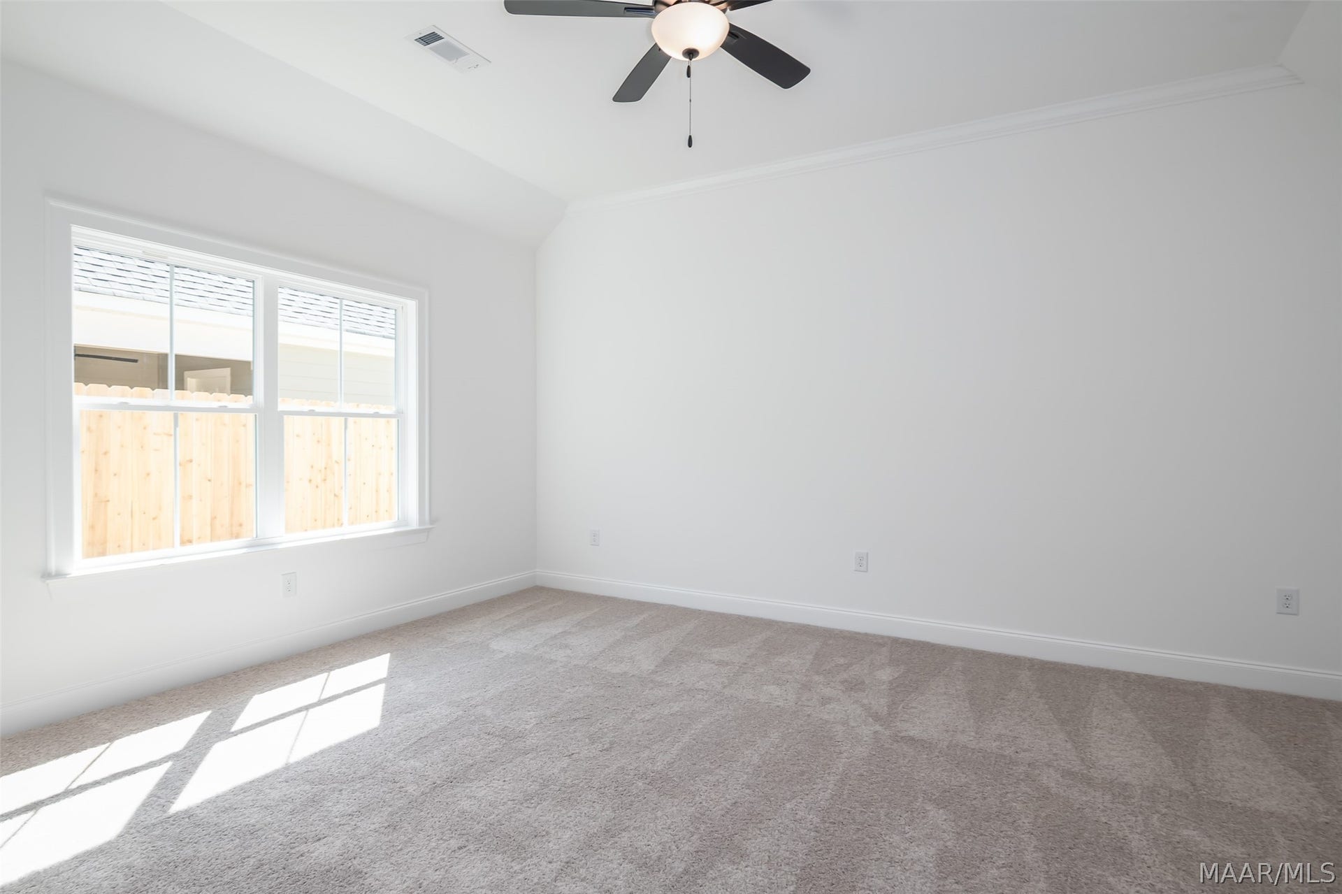 55 Meadowbrooke Drive, Wetumpka, AL 36092